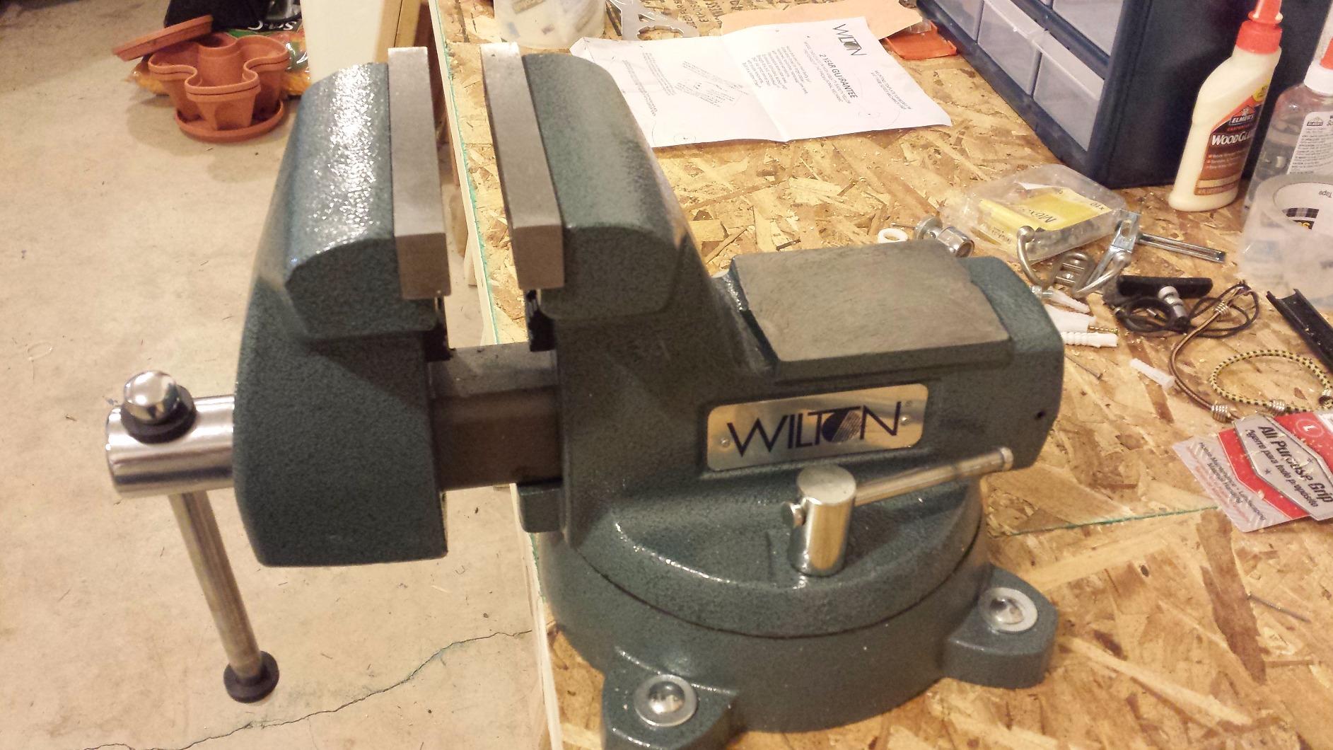 Wilton Mechanics Bench Vise, 6