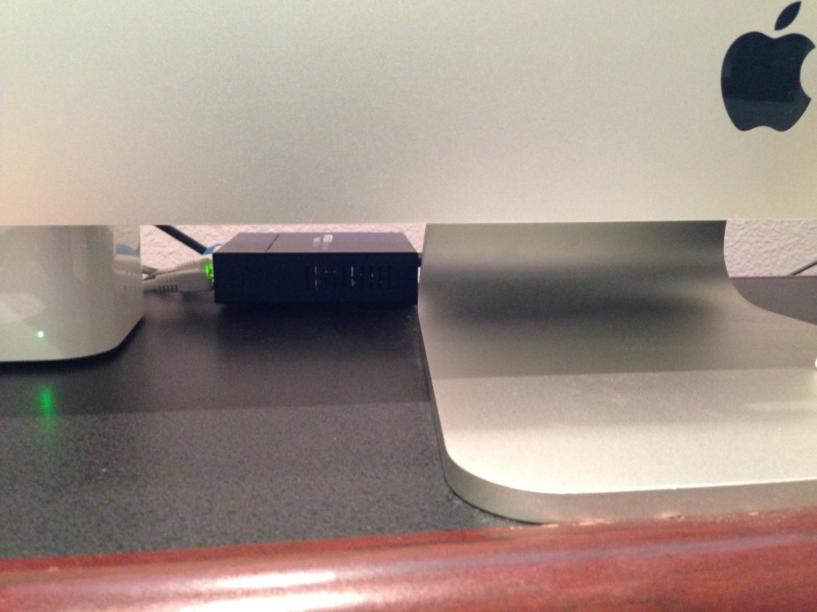 NETGEAR 5-Port Gigabit Ethernet Unmanaged Network Switch (GS105NA) customer photo 2