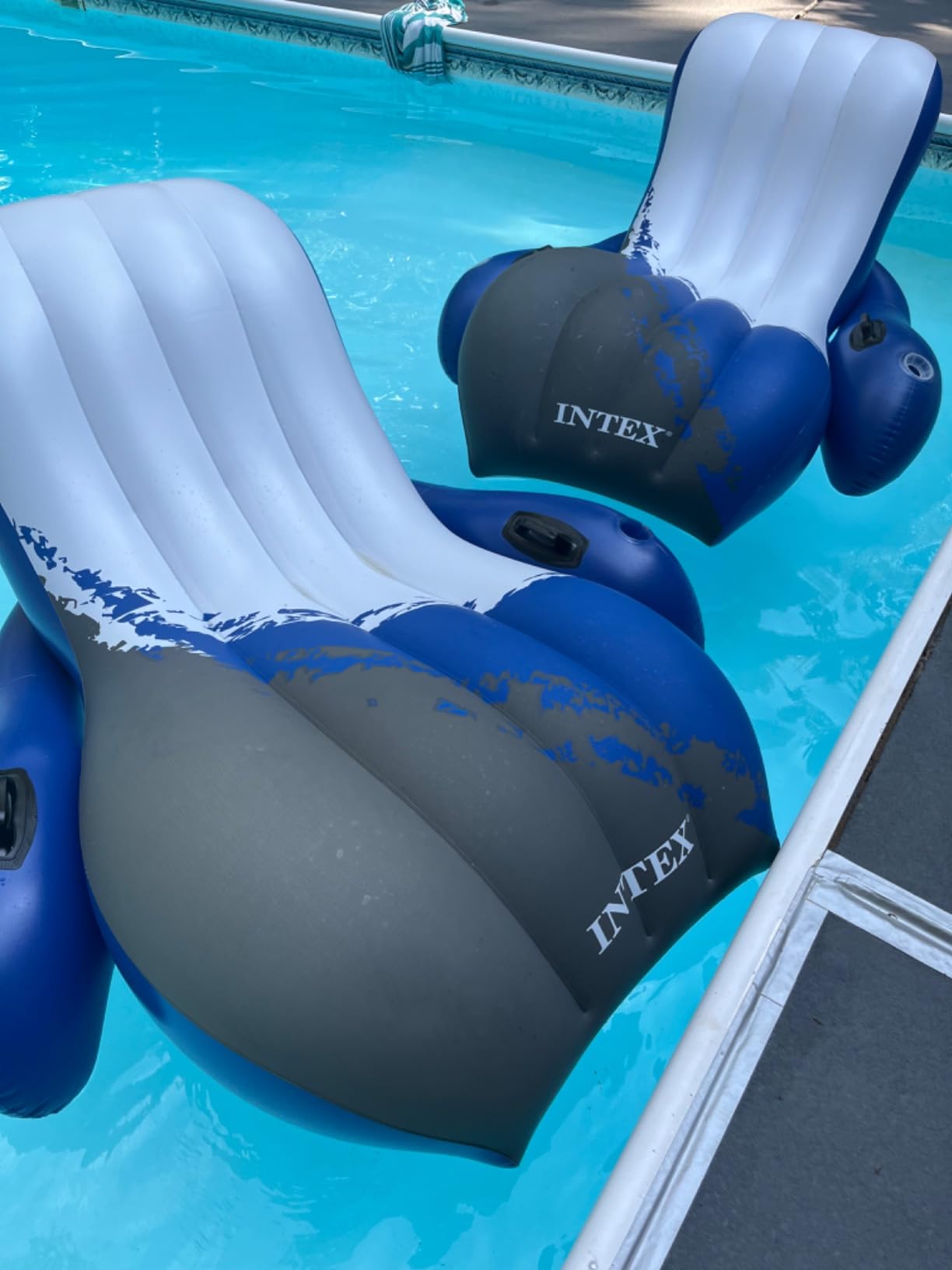 INTEX Inflatable Floating Swimming Pool Recliner Lounge Chair for Adults customer photo 2