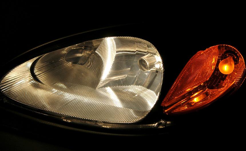 SYLVANIA Headlight Restoration Kit, Restores to Like-New Condition customer photo 1
