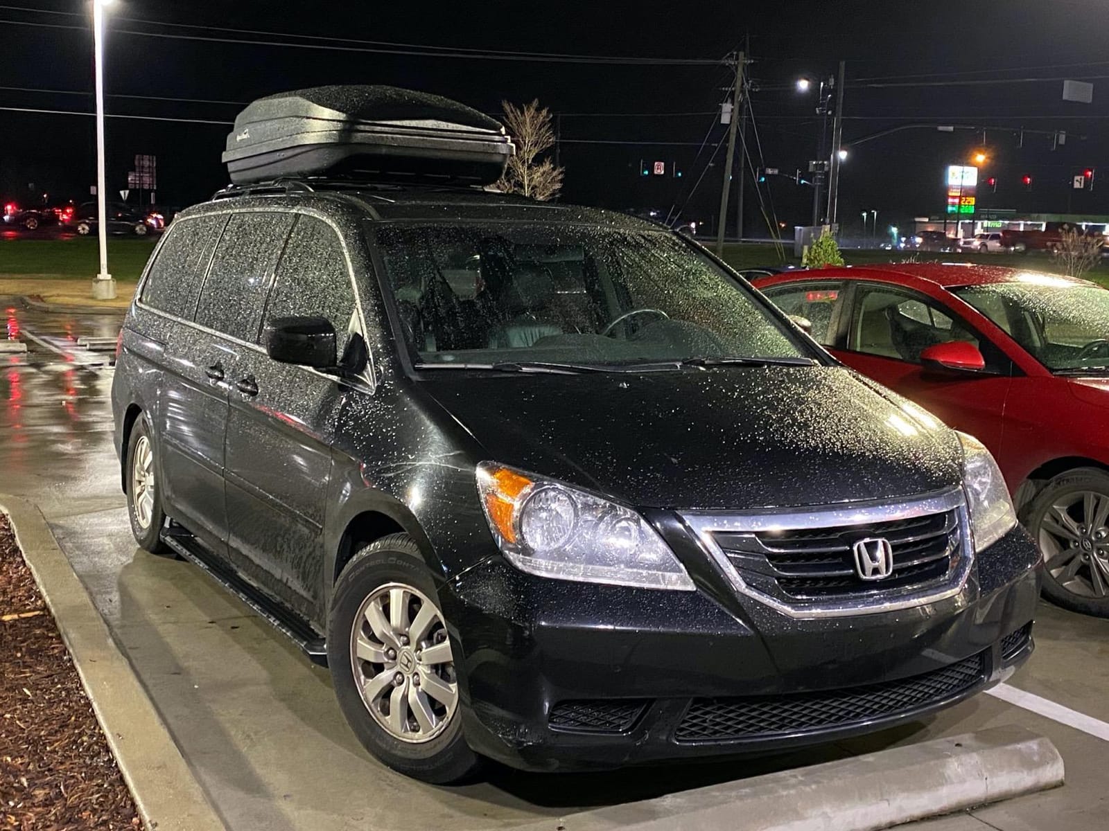 SportRack Vista XL Rear Opening Cargo Box,Black customer photo 1