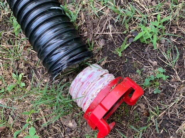 Valterra 20-Foot Dominator RV Sewer Hose Kit, Sewer Hose for RV Camper, Includes 2 Attachable 10-Foot Hoses with Rotating Fittings, 90 Degree Clearview Sewer Adapter, and 4 Drip Caps customer photo 1