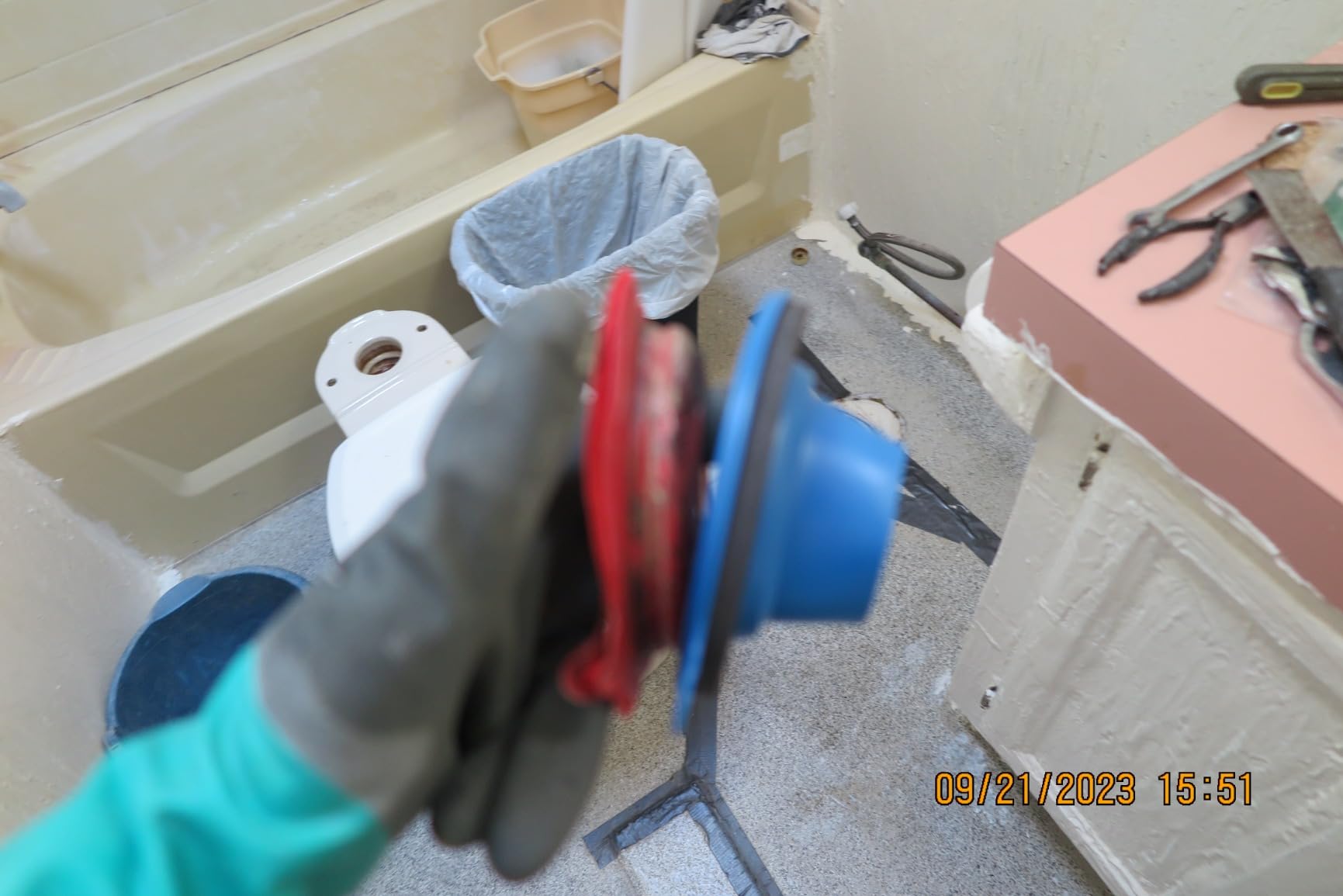 Fluidmaster 7530 Universal Better Than Wax Toilet Seal, Wax-Free Toilet Bowl Gasket Fits Any Drain customer photo 2
