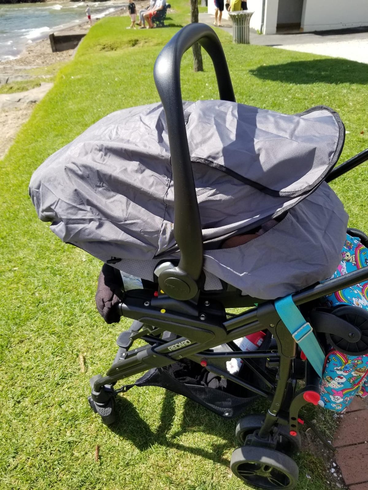 Britax B-Covered All-Weather Infant Car Seat Cover - UPF 50 - Waterproof - Ventilated Mesh Window for Insect Protection , 16x17x25 Inch (Pack of 1) customer photo 2