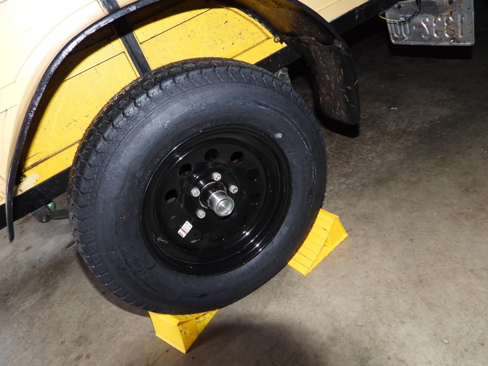 eCustomrim 2-Pack Trailer Tire Rim Assembly ST205/75D15 5 Lug Black Mod customer photo 2