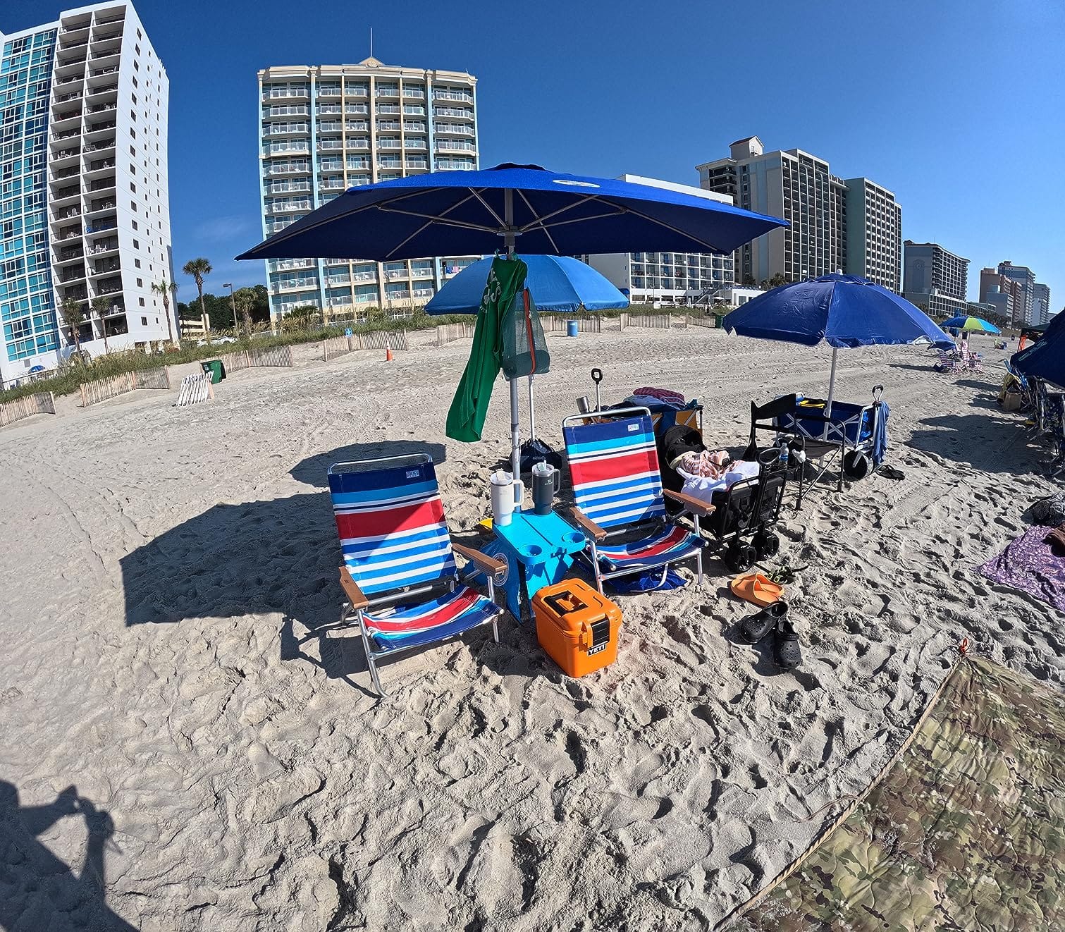 BEACHBUB ALL-IN-ONE BEACH UMBRELLA SYSTEM. Includes ULTRA Base (compliant with the ASTM F3681-24 Beach Umbrella Safety Standard). (Deep Ocean Blue) customer photo 2