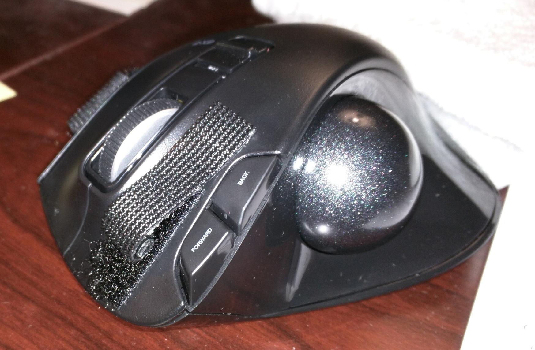 ELECOM EX-G Trackball Mouse, 2.4GHz USB Wireless, Ergonomic Design, Thumb Control, Smooth Roller Ball, Optical Tracking, 6 Programmable Buttons, Tilt Scroll, Computer Mice for Laptop PC, Windows & Mac customer photo 2