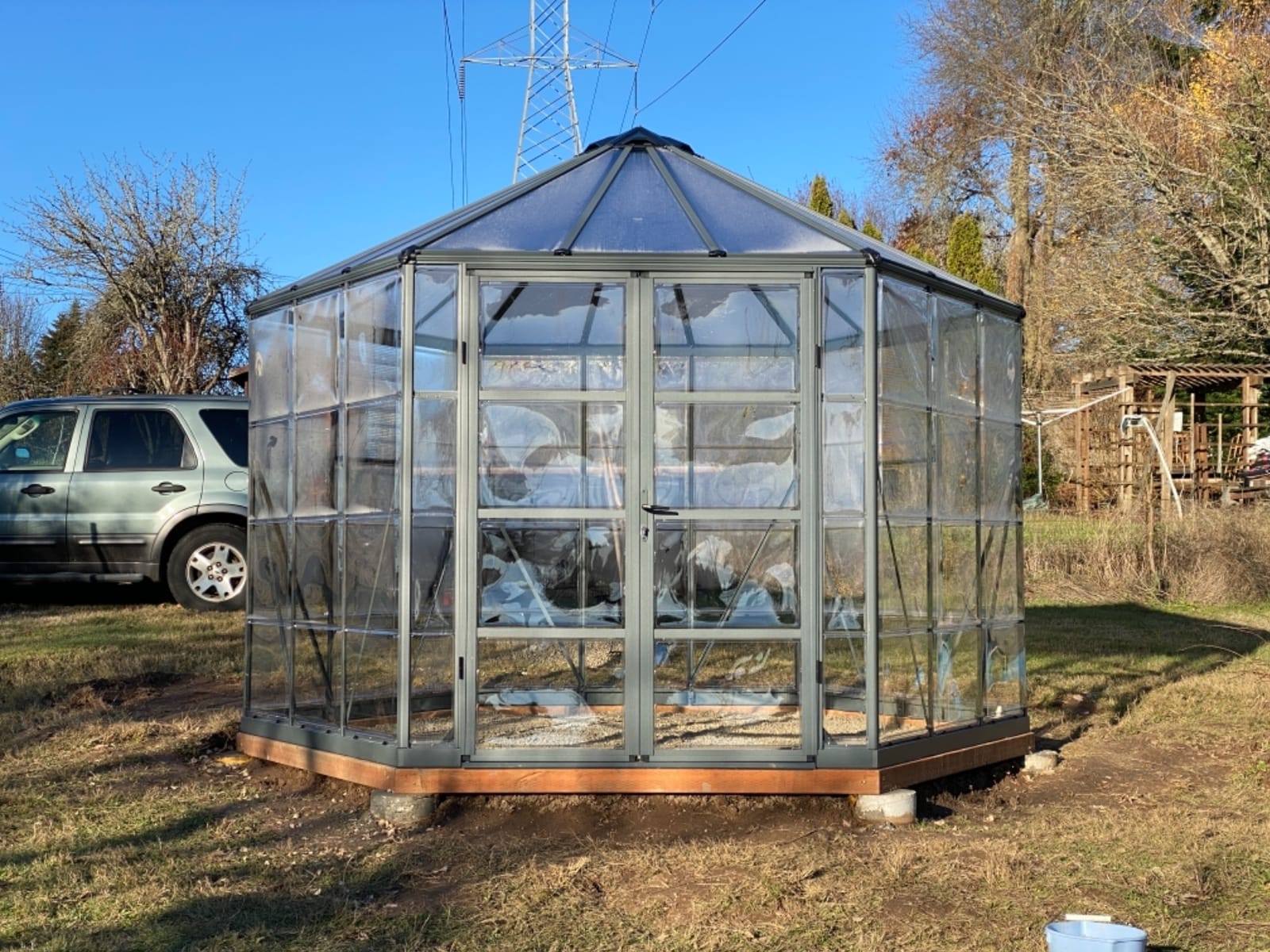 Palram - Canopia Oasis Hex 7' x 8' Polycarbonate Aluminum Greenhouse, Gray customer photo 1