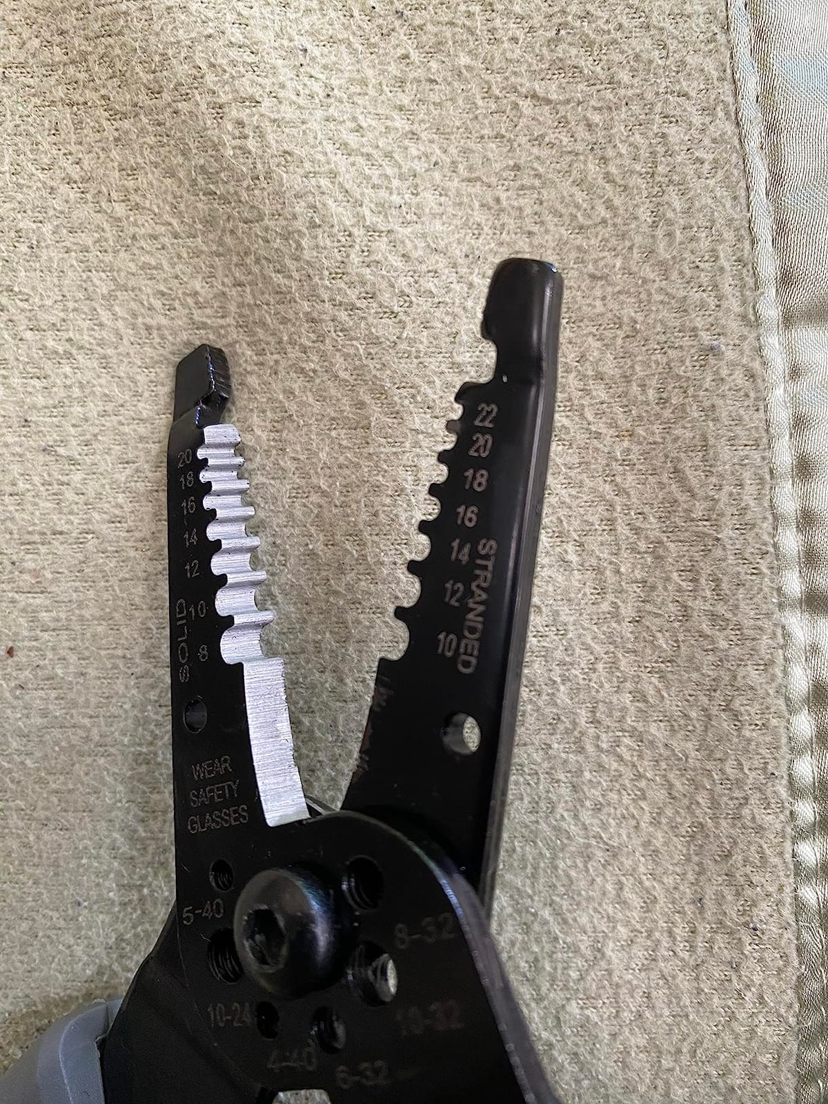 MulWark 3 in 1 Automatic Self Adjusting Wire Stripper/Cutter/Crimper, 8 Inch Multi Pliers For Electrical Wire Stripping, Cable Cutting, Crimping Tool from 8 AWG to 30 AWG customer photo 1