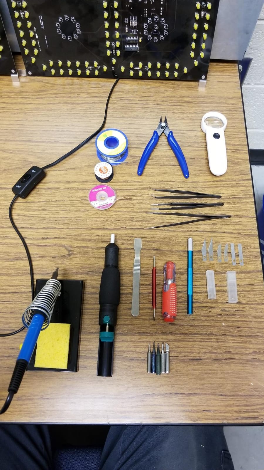 HANDSKIT 90W Soldering Iron Kit for Electronics, Adjustable Temp 180-480℃ customer photo 1