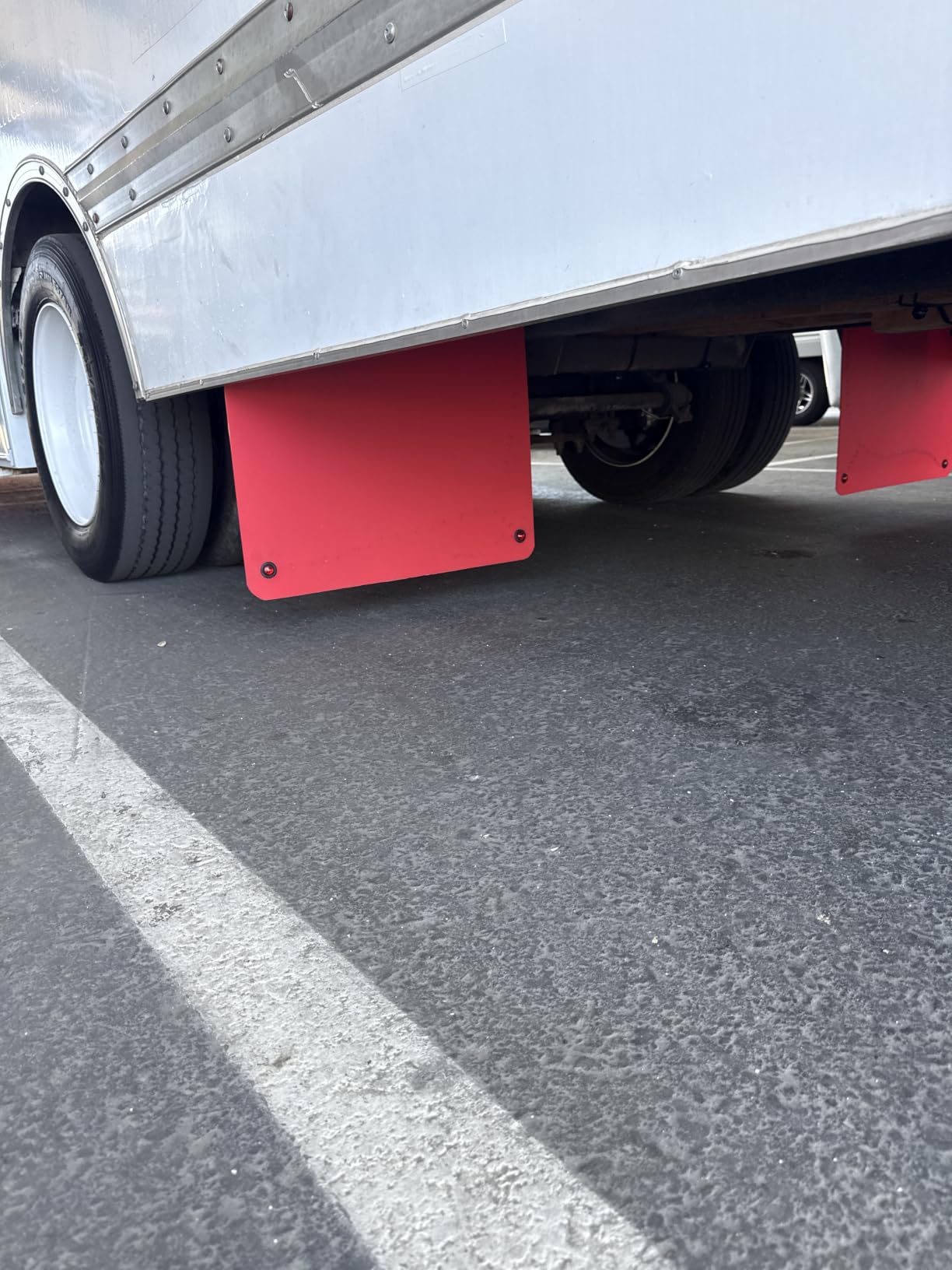 Buyers Products RC30PPB 24 x 30 Inch Black Polymer Mud Flaps, 2 Pack customer photo 2