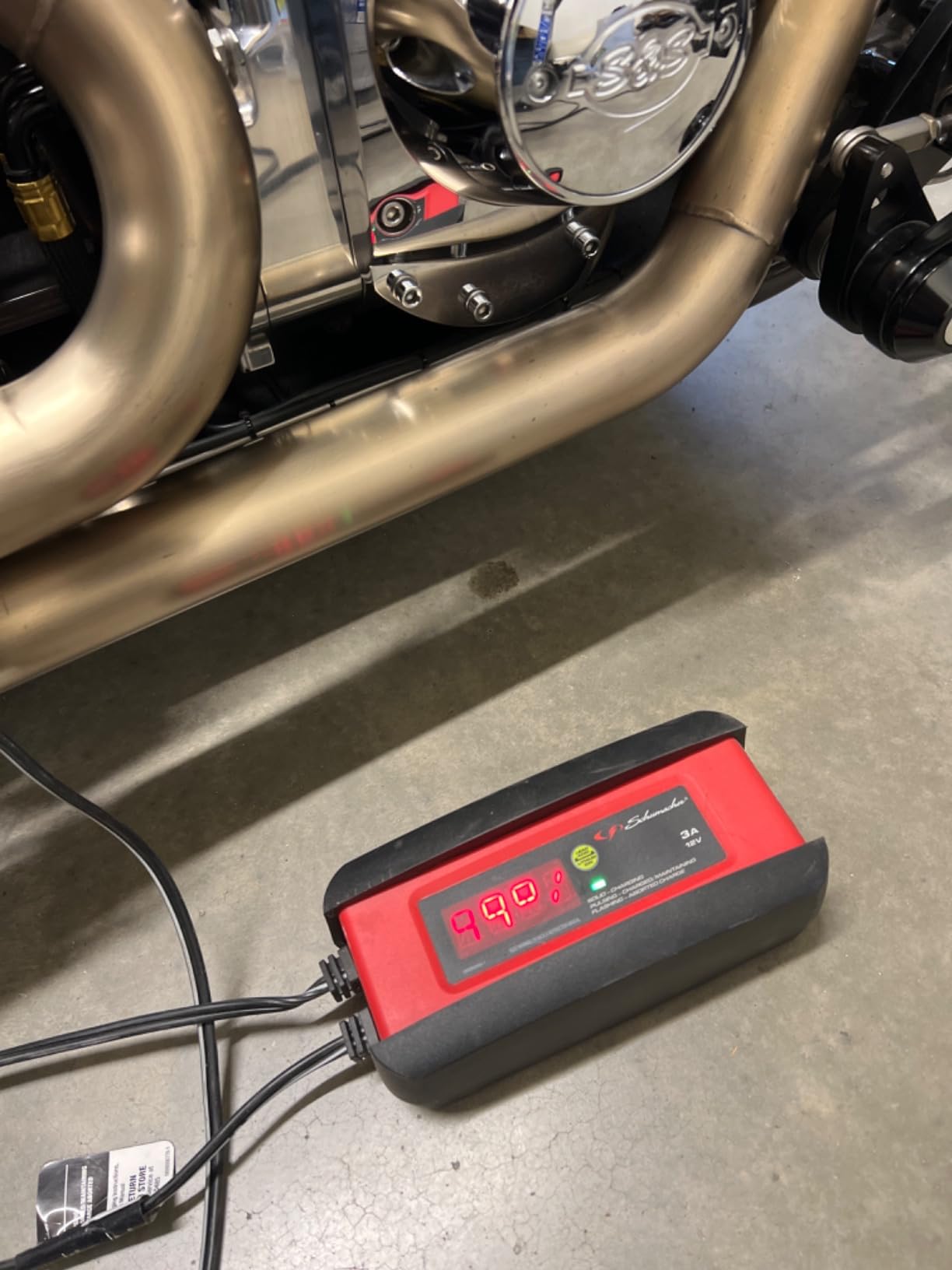 Schumacher Electric 3A Car Battery Charger & Maintainer, 12V – SP1297 customer photo 1