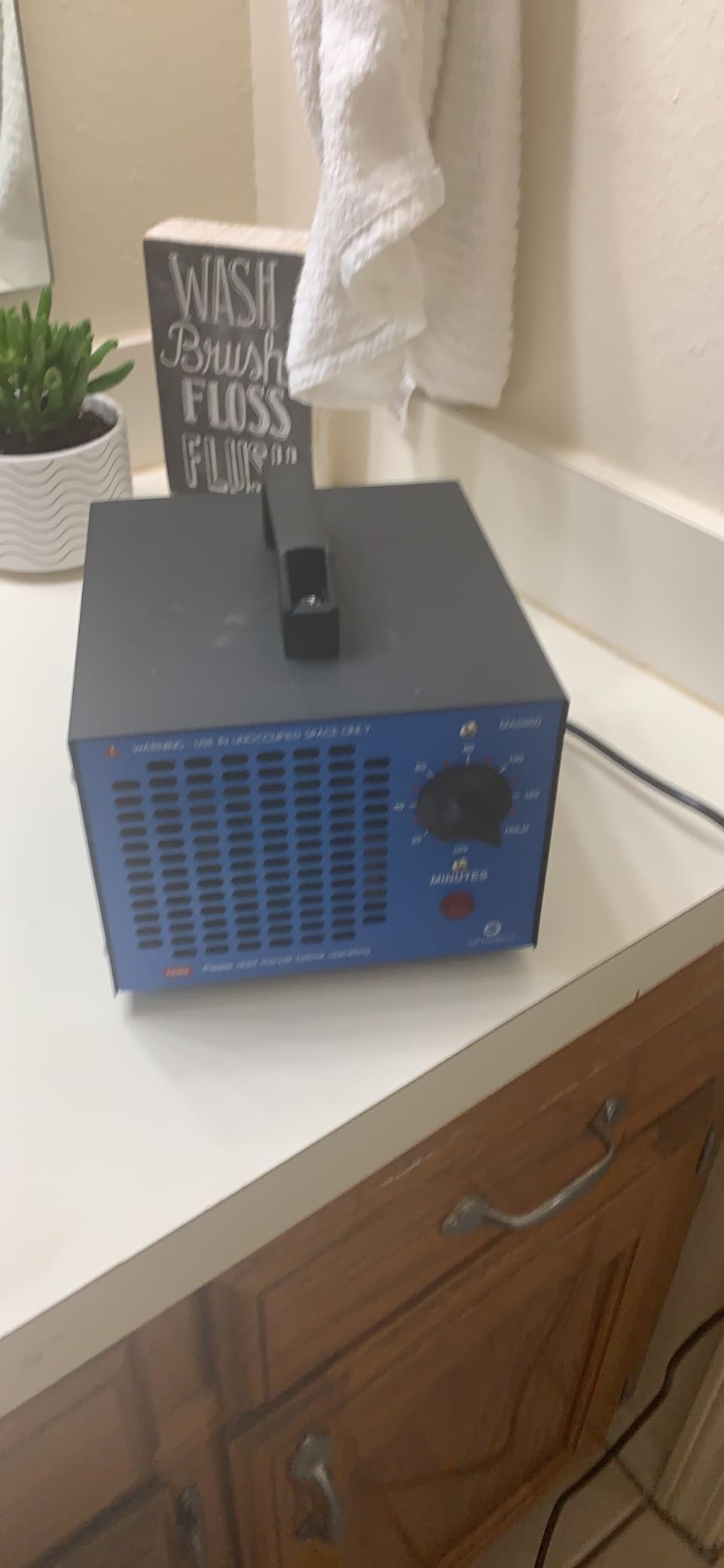 Airthereal MA5000 Ozone Generator, High Capacity, 2000 Sq Ft, Black customer photo 2