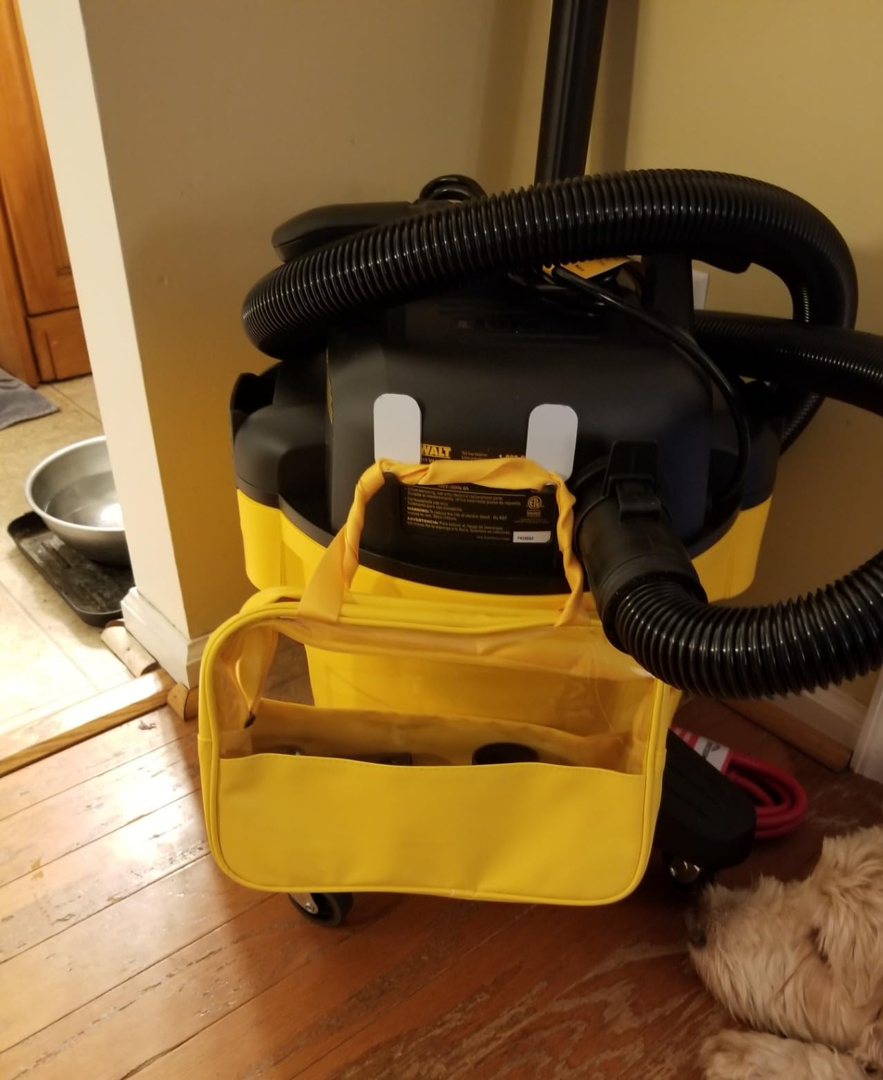 DEWALT Shop Vacuum 6 Gal 4 HP Poly Wet/Dry Vacuum with Blower DXV06P customer photo 2