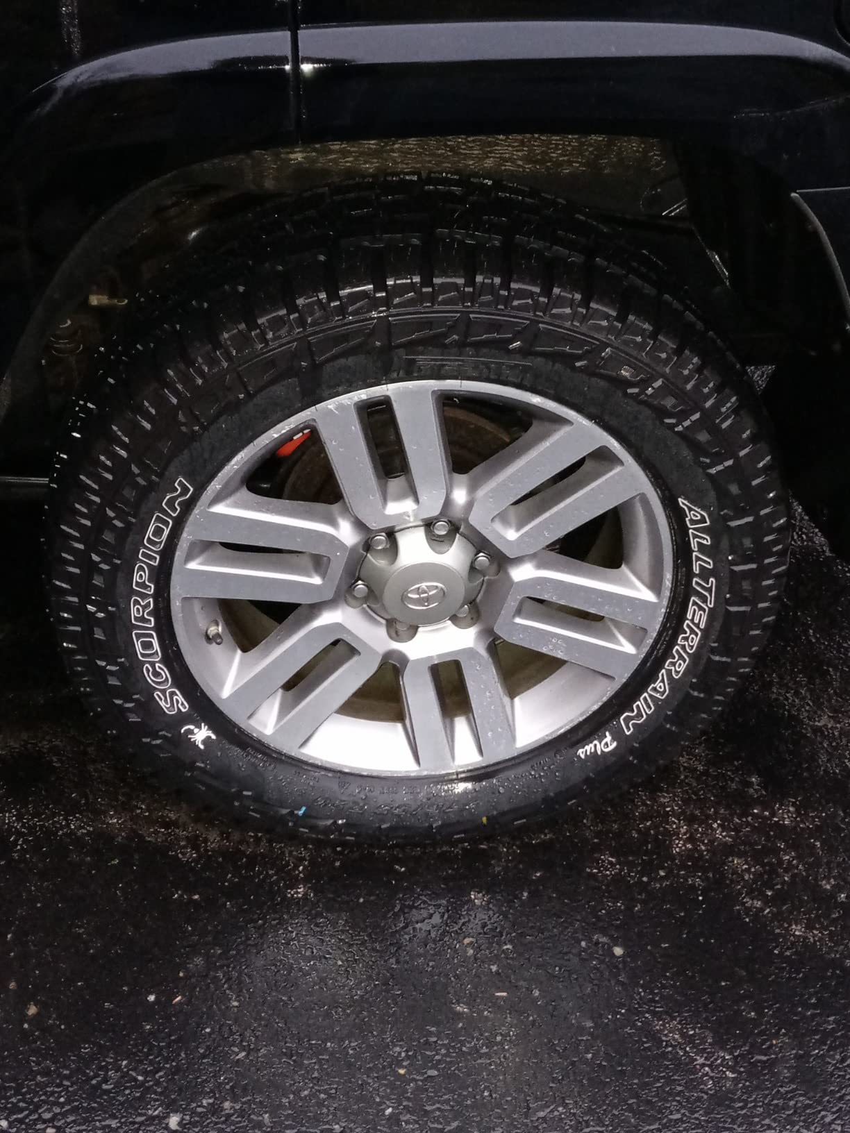 Pirelli Scorpion All Terrain Plus 275/65R18 116T Light Truck Tire customer photo 2