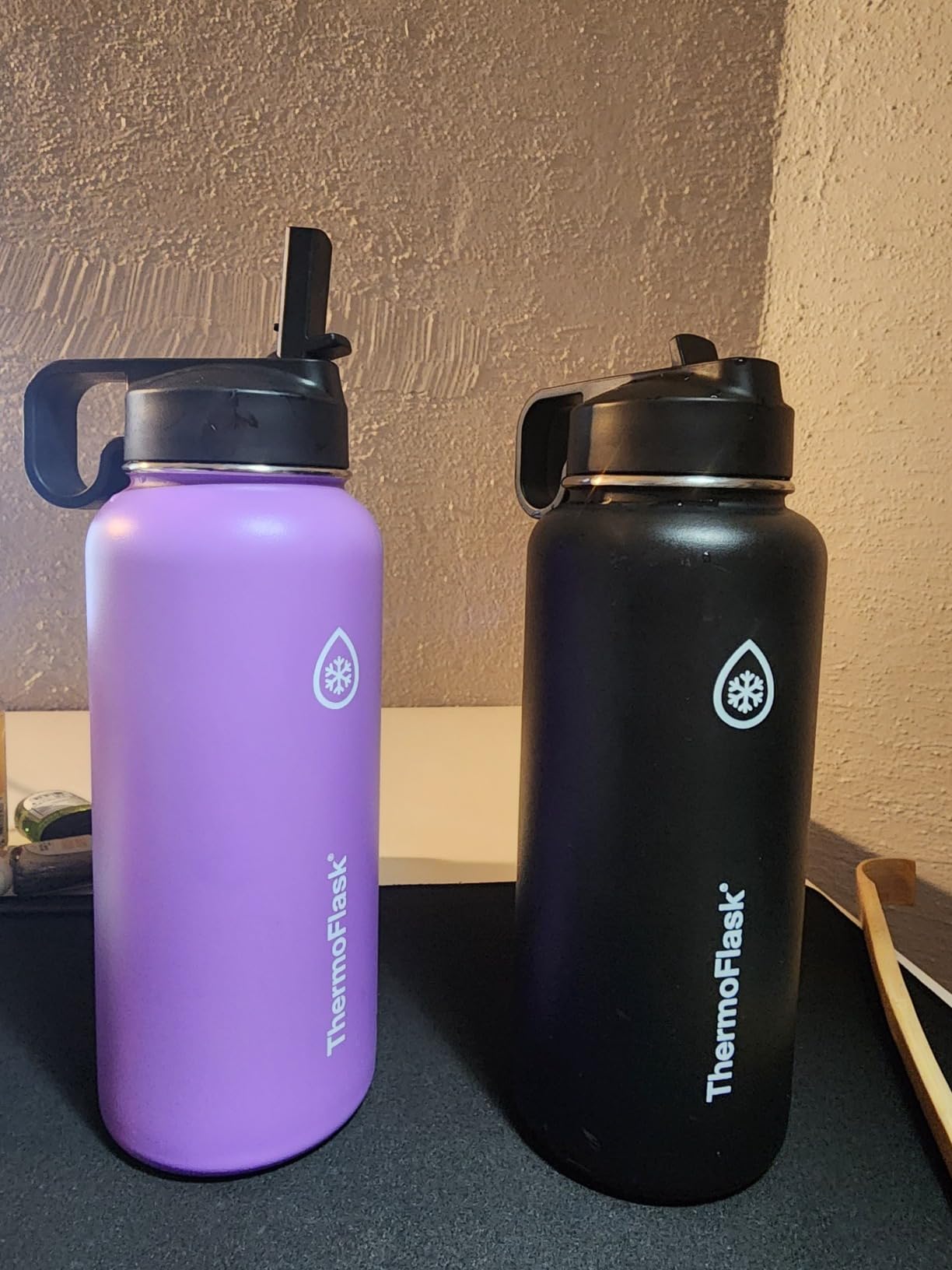 ThermoFlask 24 oz Double Wall Vacuum Insulated Stainless Steel Water Bottle - Reusable with Leakproof Chug & Straw Lids - Keeps Drinks Cold 24 hr/Hot 12 hr - Easy Maintenance - Gym/On-the-Go, Plum customer photo 1