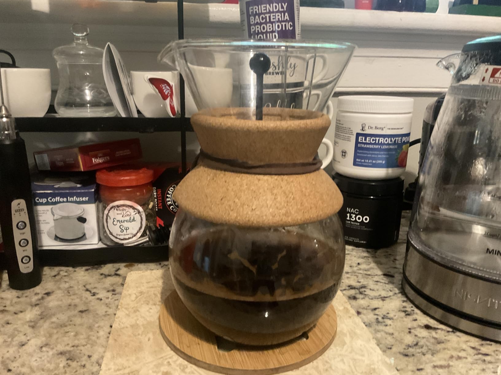 Bodum 34oz Pour Over Coffee Maker, High-Heat Borosilicate Glass with Reusable Stainless Steel Filter and Cork Grip - Made in Portugal customer photo 1