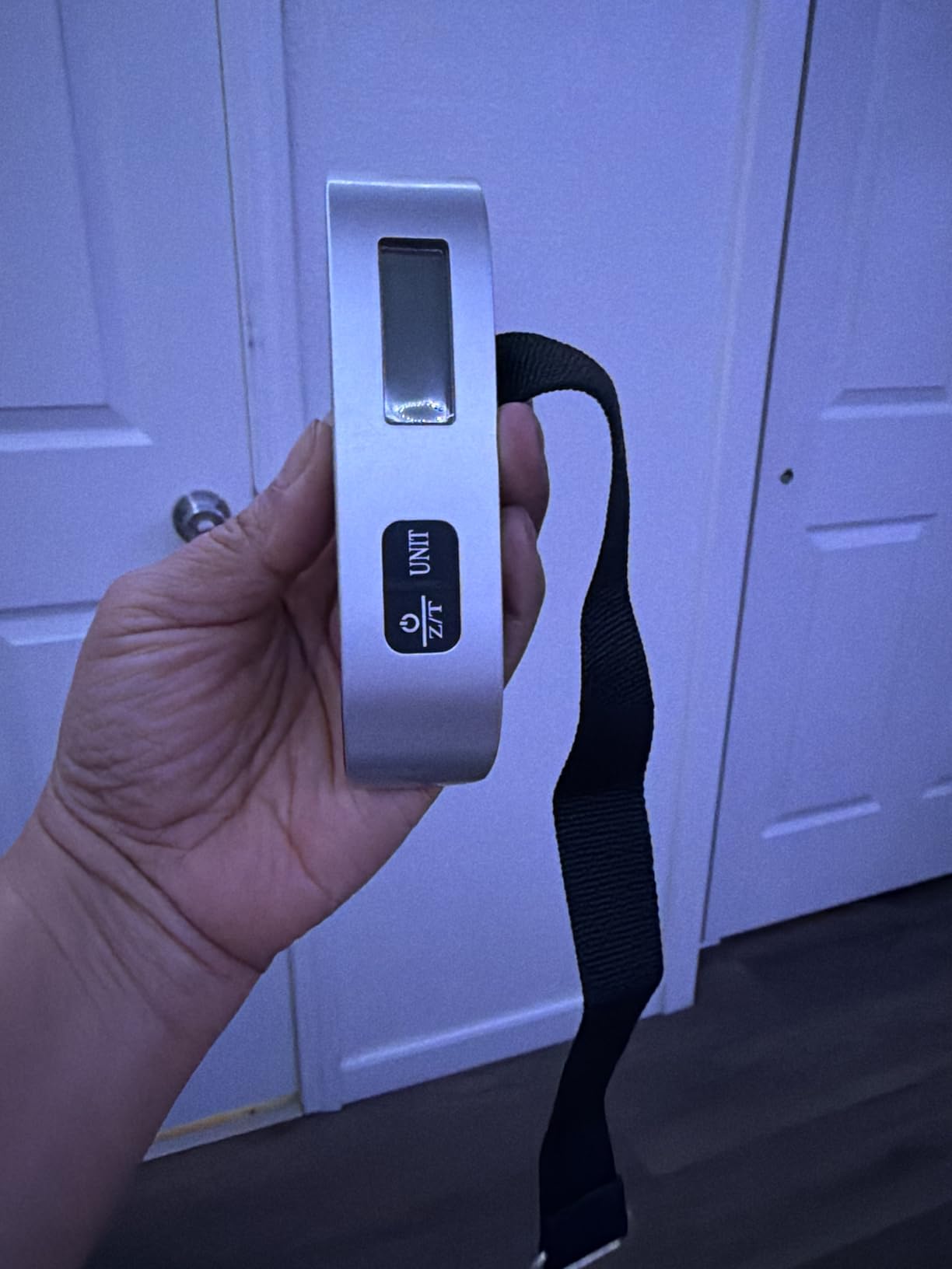 Digital Hanging Luggage Scale with Backlit for Travel, Portable Handheld Suitcase Weight Scale with Hook, 110 Pounds, Battery Included customer photo 2