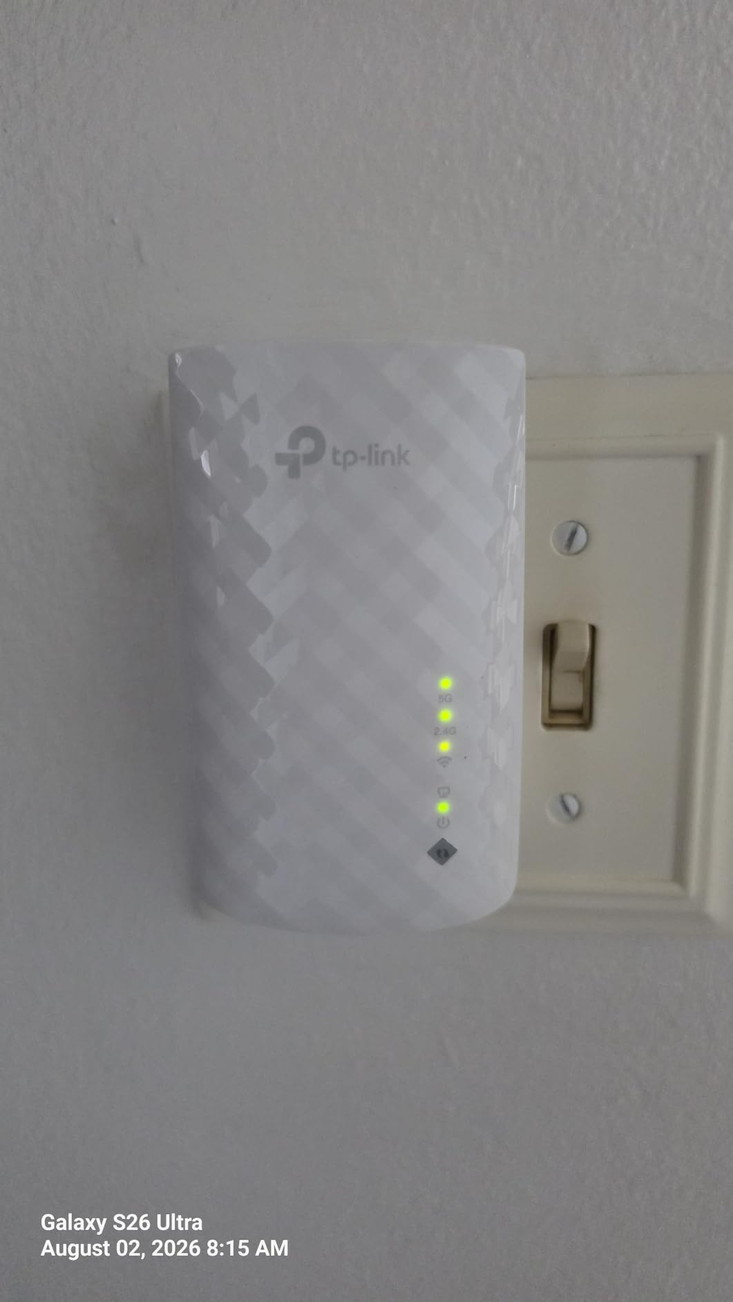 TP-Link WiFi Extender with Ethernet Port, Dual Band 5GHz/2.4GHz, Up to 44% More Bandwidth Than Single Band, Covers Up to 1200 Sq.ft and 30 Devices, Signal Booster Amplifier Supports OneMesh(RE220) customer photo 1