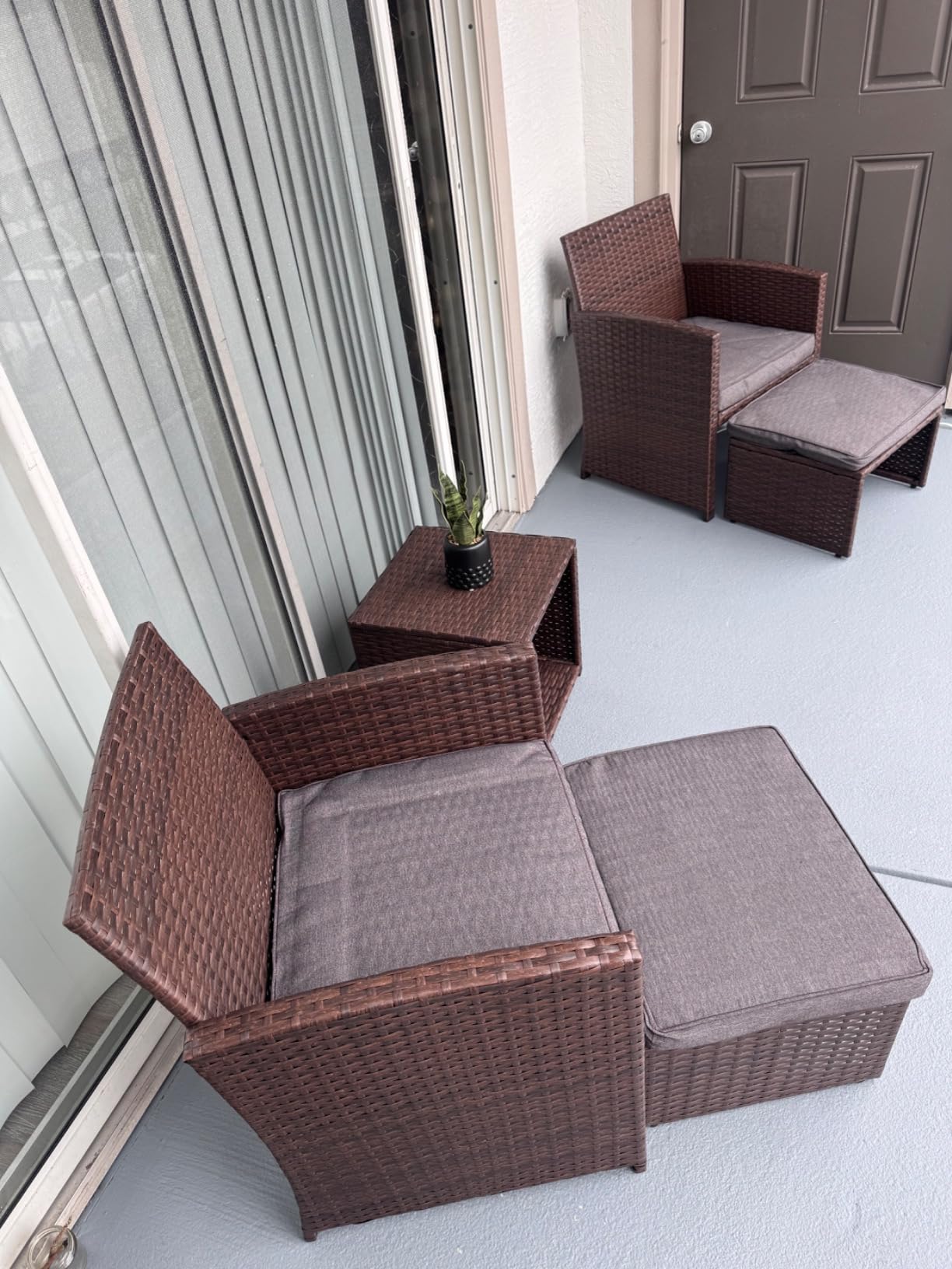 OC Orange-Casual 6 Pieces Patio Furniture Set w/Chairs and Ottomans, White customer photo 1