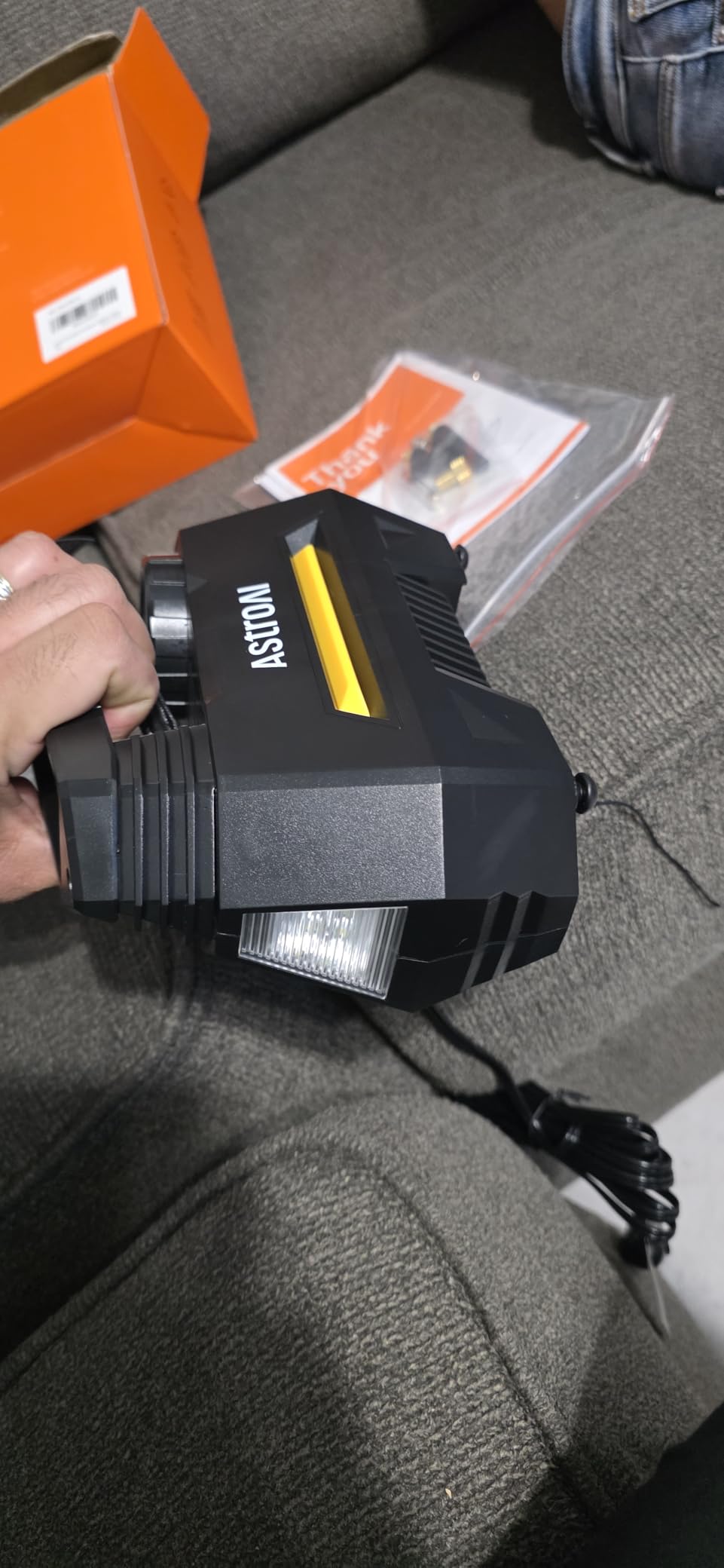 AstroAI AIRUN H Tire Inflator Portable Air Compressor, 12V DC Tire Inflator, Auto Shut-Off with Digital Pressure Gauge & LED Light, Fast Inflation for Car, Motorcycle, Bike Tires, 9.8Ft Cord, Yellow customer photo 1