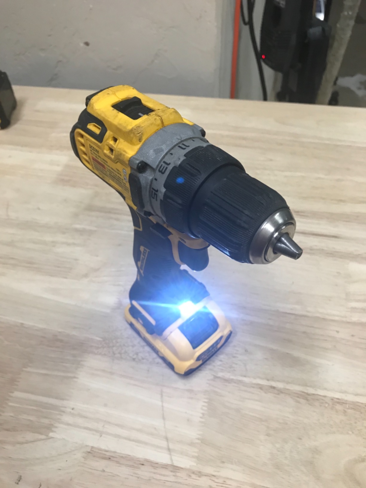 DEWALT XTREME 12V MAX* Cordless Drill / Driver Kit, 3/8-Inch (DCD701F2) customer photo 1