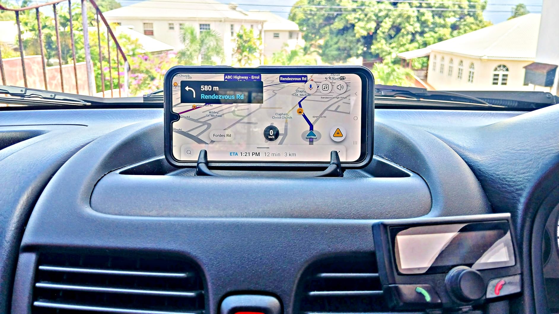 Loncaster Car Phone Holder, Car Phone Mount Silicone Car Pad Mat for Various Dashboards, Slip Free Desk Phone Stand Compatible with iPhone, Samsung, Android Smartphones, GPS Devices and More, Black customer photo 1