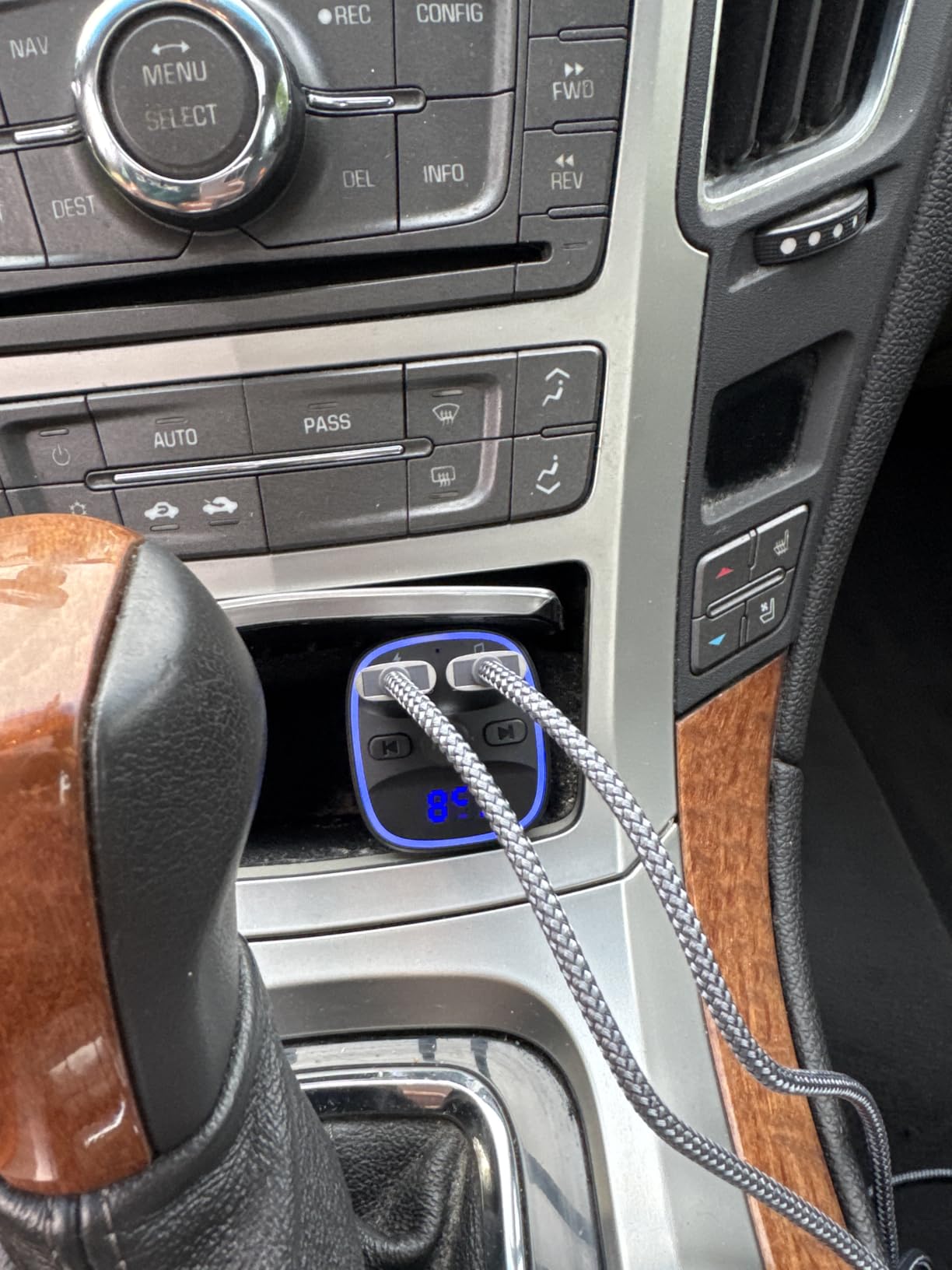 LENCENT FM Transmitter, Bluetooth FM Transmitter Wireless Radio Adapter Car customer photo 1