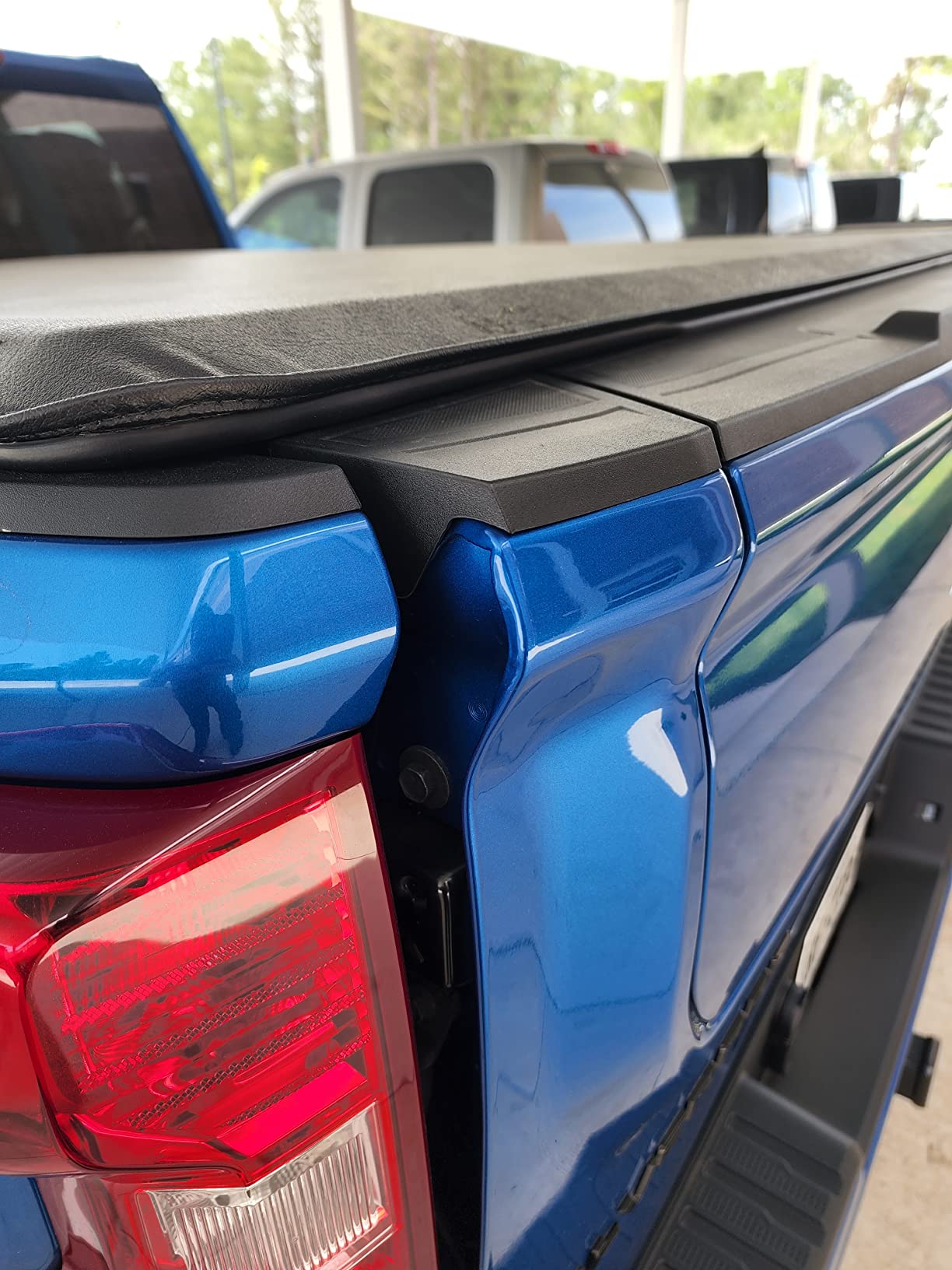 Amazon Basics Soft Roll-Up Truck Bed Tonneau Cover, 5.8 feet, Water-Resistant, Easy Install for 2014-2019 Chevy Silverado, GMC Sierra 1500, Fleetside customer photo 2