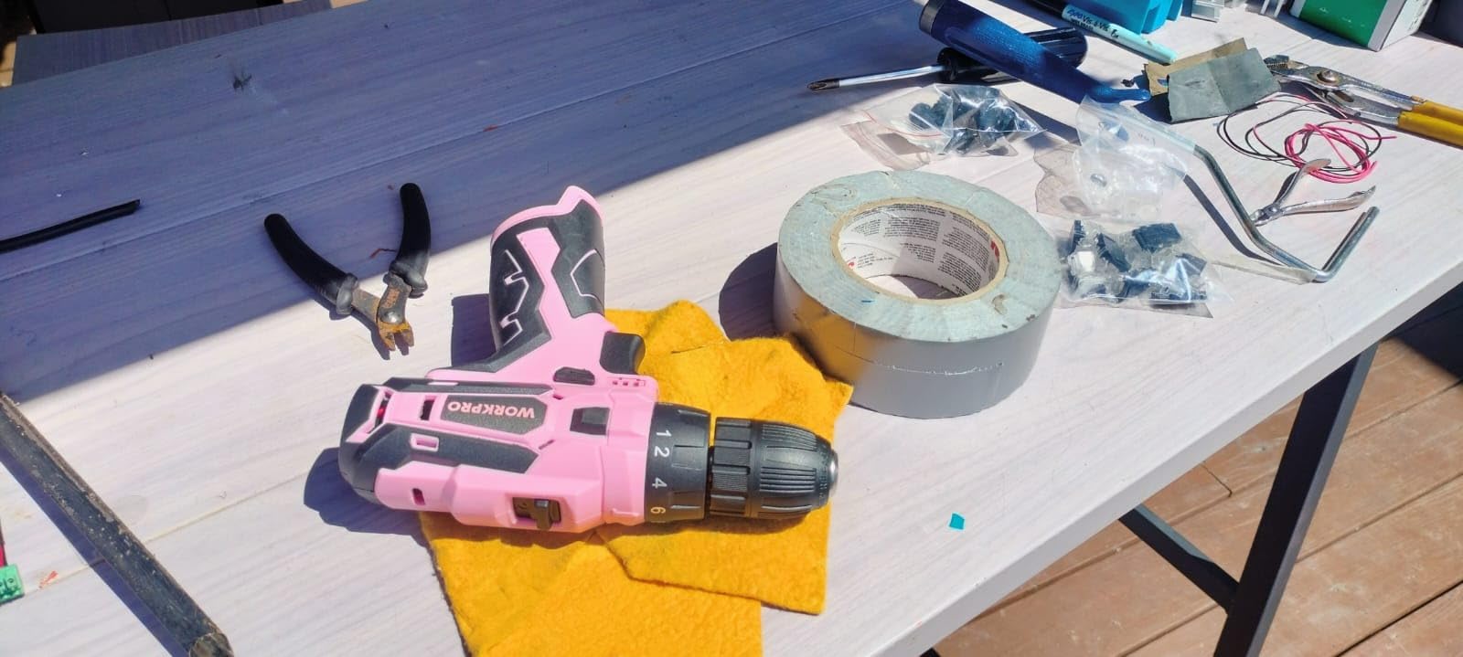 WORKPRO Pink Cordless Drill Driver Set, 12V Electric Screwdriver Driver Tool Kit, 3/8