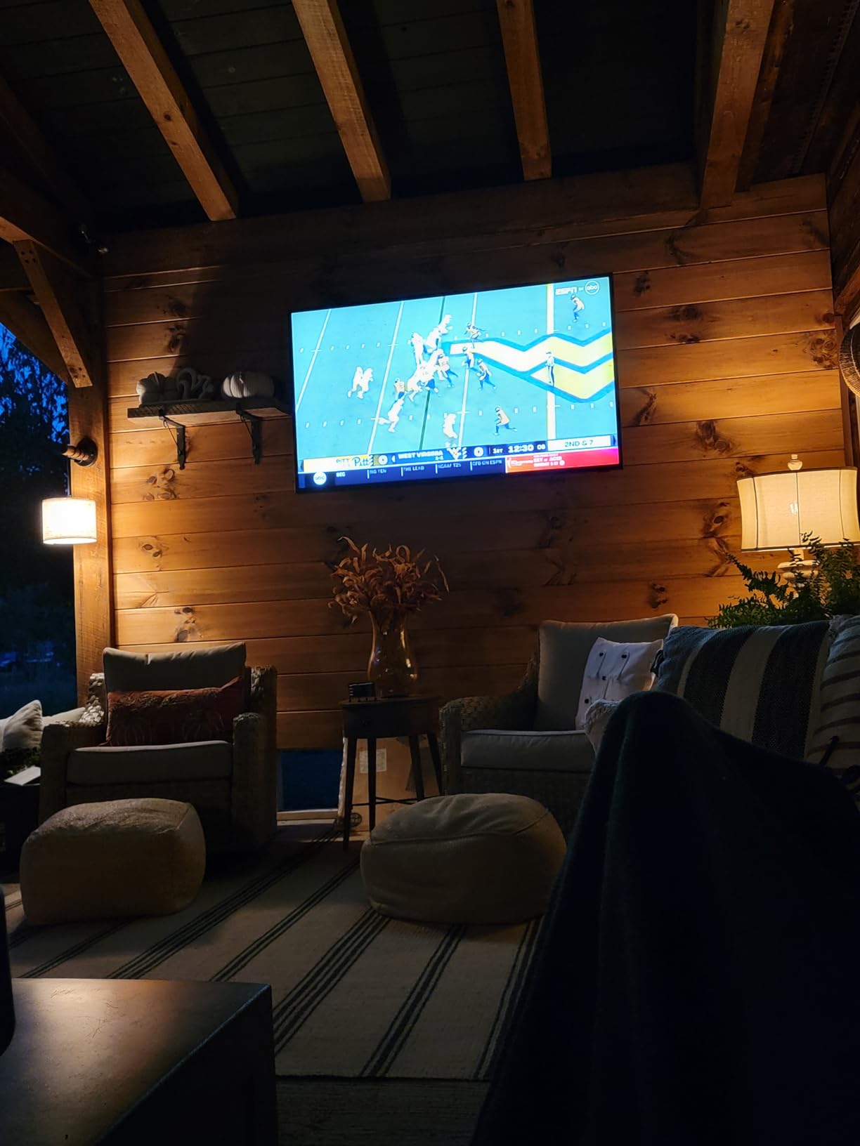 SAMSUNG 65-inch Class QLED 4K The Terrace Partial Sun Outdoor, Direct Full Array 16x, Quantum HDR 32x, Weatherproof, Wide Viewing Angle Smart TV w/ Alexa Built-in (QN65LST7TAFXZA, Latest Model) customer photo 2