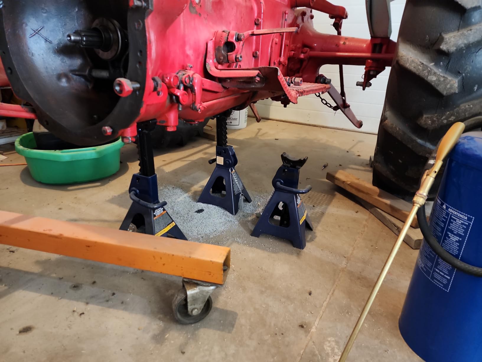 TCE 3 Ton (6,000 LBs) Capacity Double Locking Steel Jack Stands, 2 Pack, Blue, AT43002AU customer photo 2