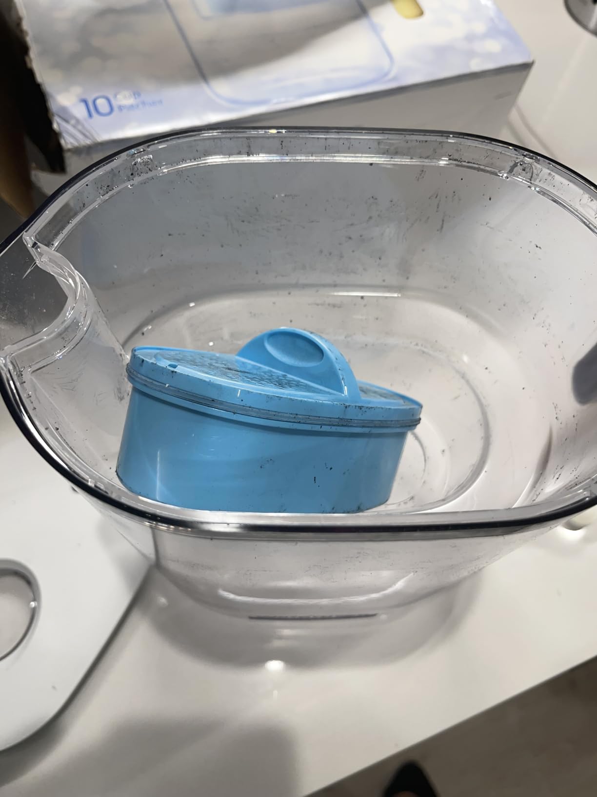 Waterdrop PT-04C-A Alkaline Water Filter Pitcher, 10-Cup Capacity, Clear customer photo 1