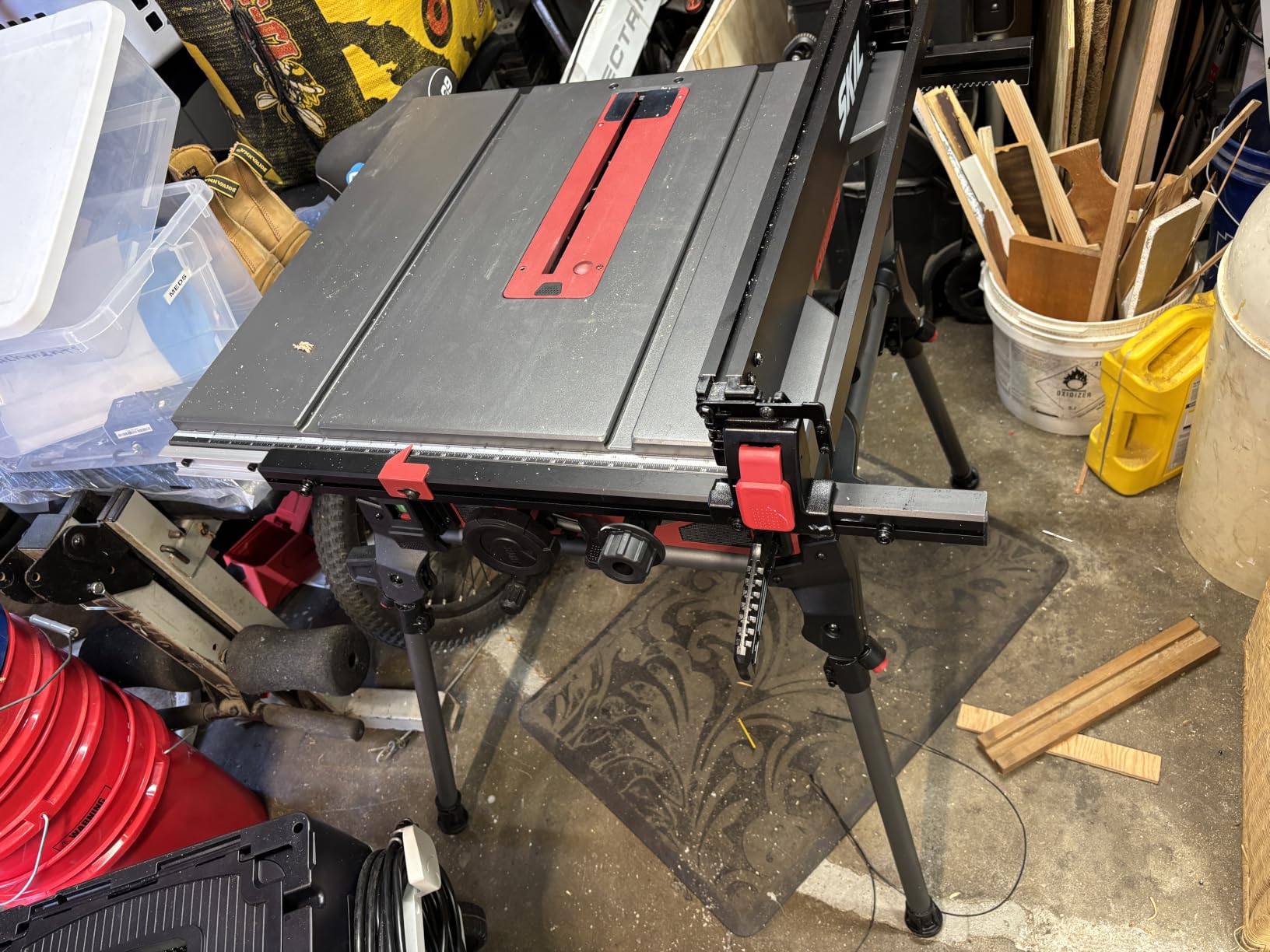 SKIL 15 Amp 10-Inch Jobsite Table Saw with Folding Stand-TS6307-00 customer photo 1