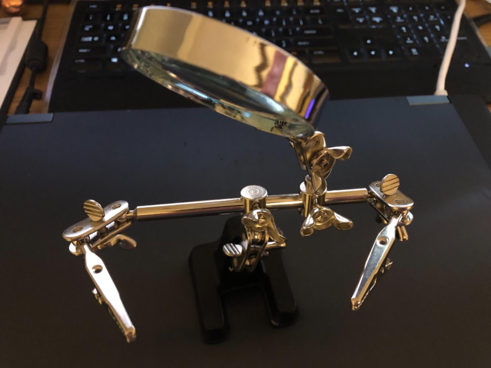 Weller Genuine Helping Hands with Magnifier | WLACCHHB-02 customer photo 1