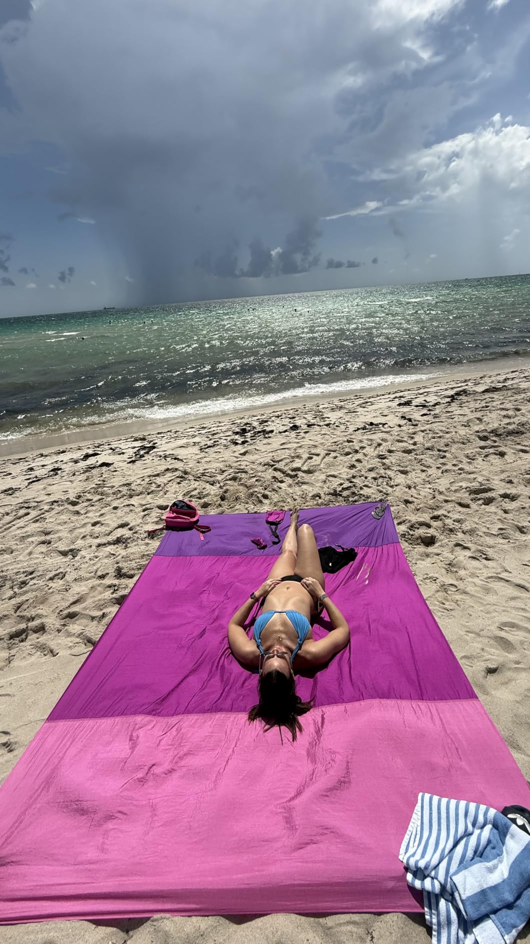 WEKAPO Beach Blanket Sandproof Waterproof, Extra Large Beach Mat, Oversized & Compact Sand Free, Quick Drying Beach Essentials for Vacation, Cruise, Picnic & Camping with Stakes customer photo 2
