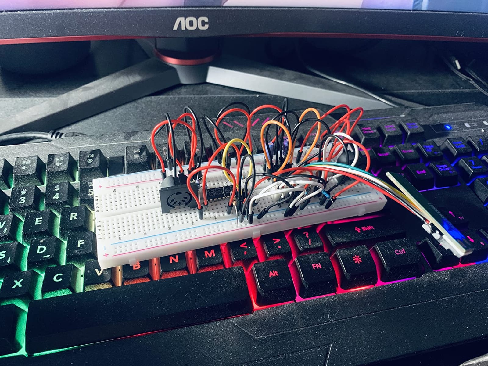 BOJACK 3 Values 130 Pcs Solderless Breadboard 4 Pcs 830 Tie Points & 400 Tie Points & 126 Pcs Flexible Breadboard Jumper Wires customer photo 2