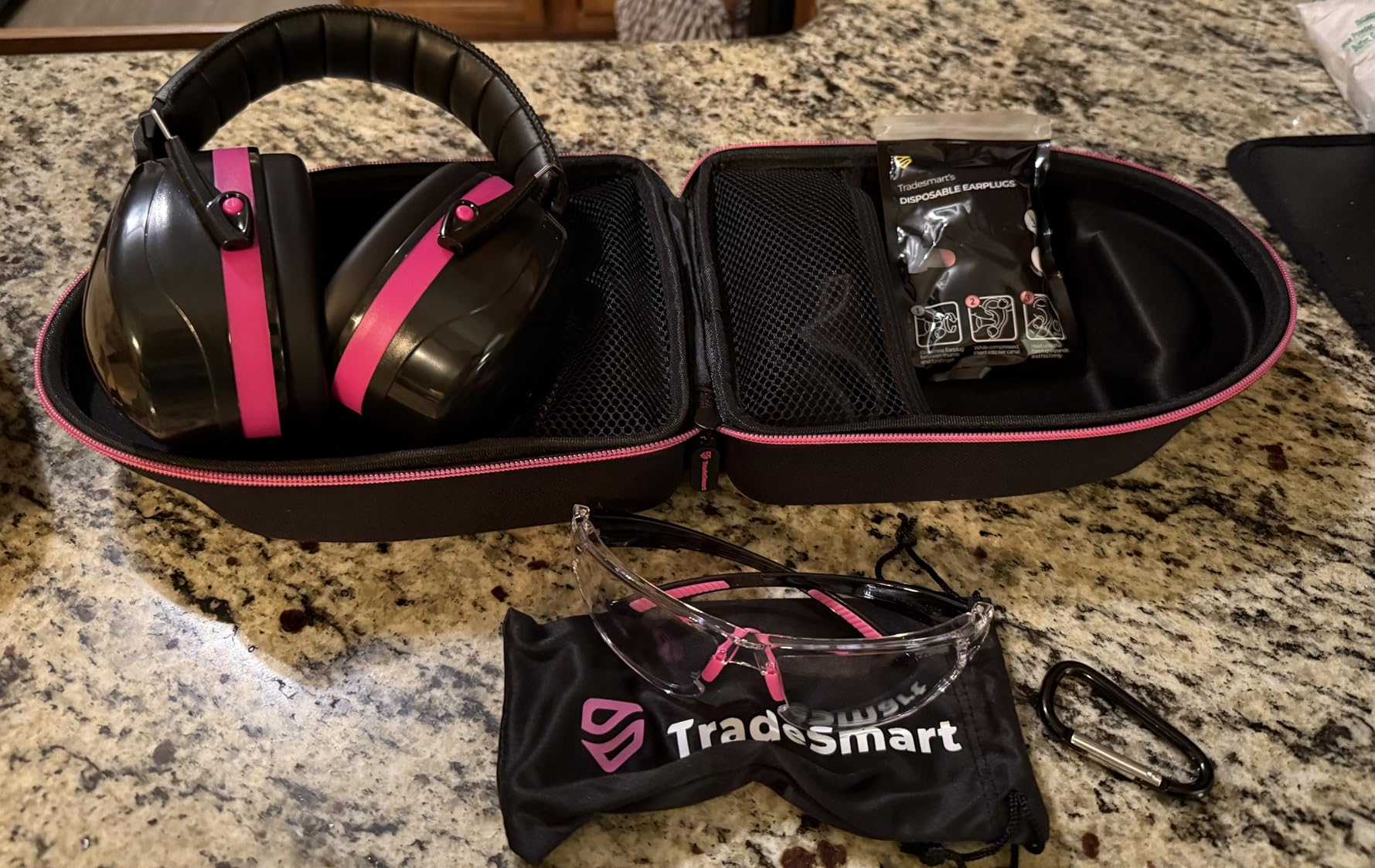TradeSmart Shooting Ear & Eye Protection Kit, Combined NRR 38 customer photo 1