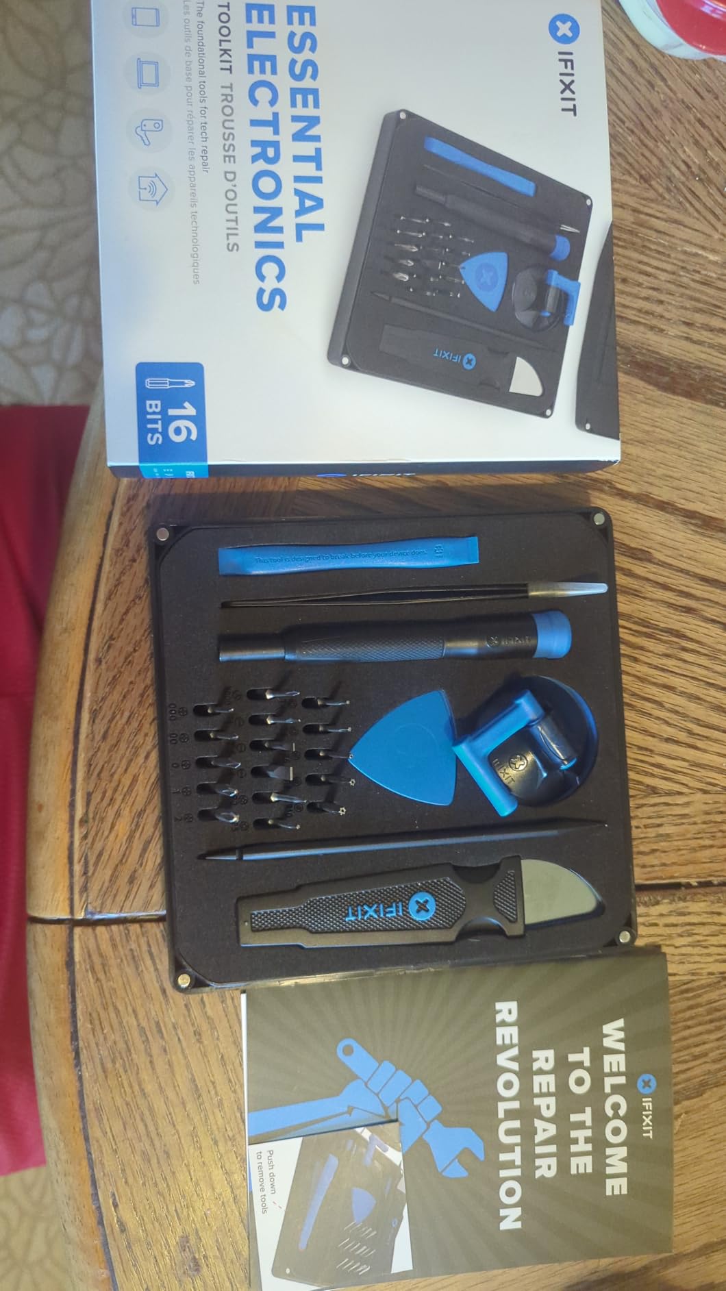 iFixit Essential Electronics Toolkit - PC, Laptop, Phone Repair Kit customer photo 1