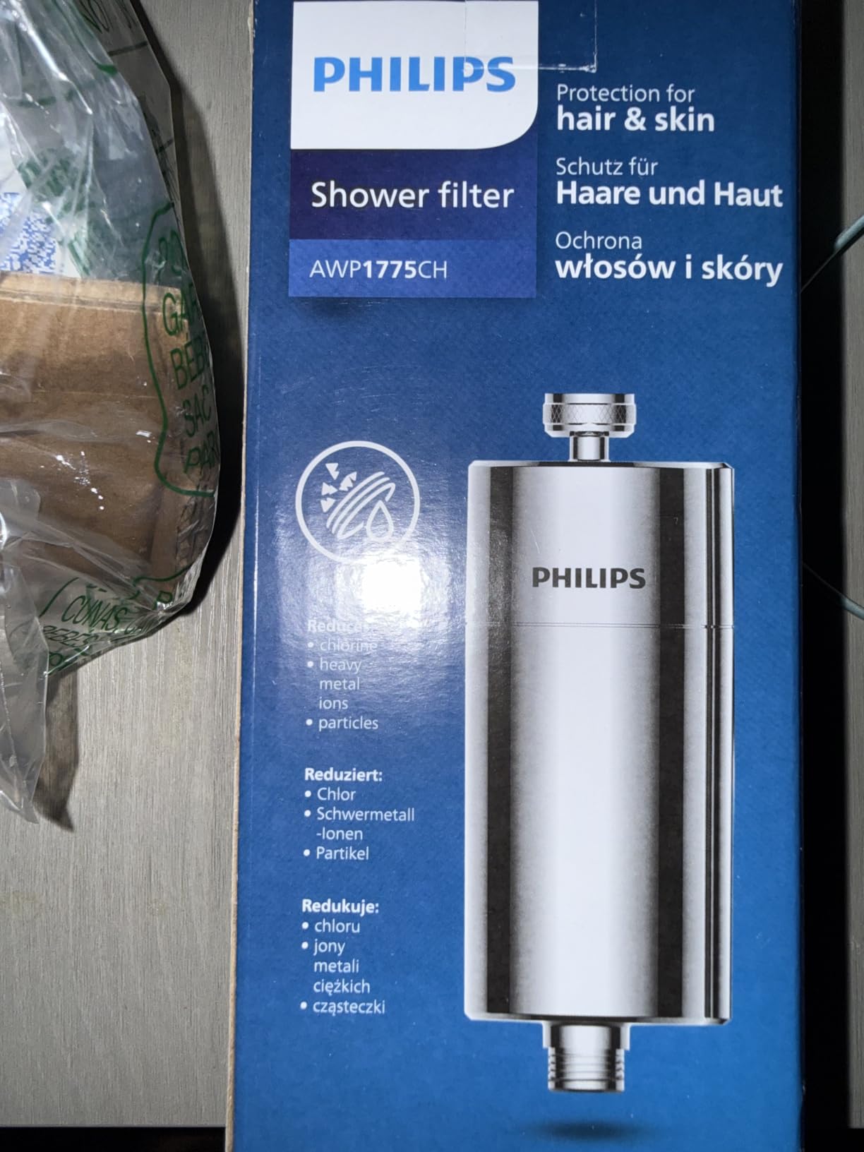 PHILIPS Shower Filter, Reduces Chlorine & Heavy Metals, AWP1775CH/37 customer photo 2