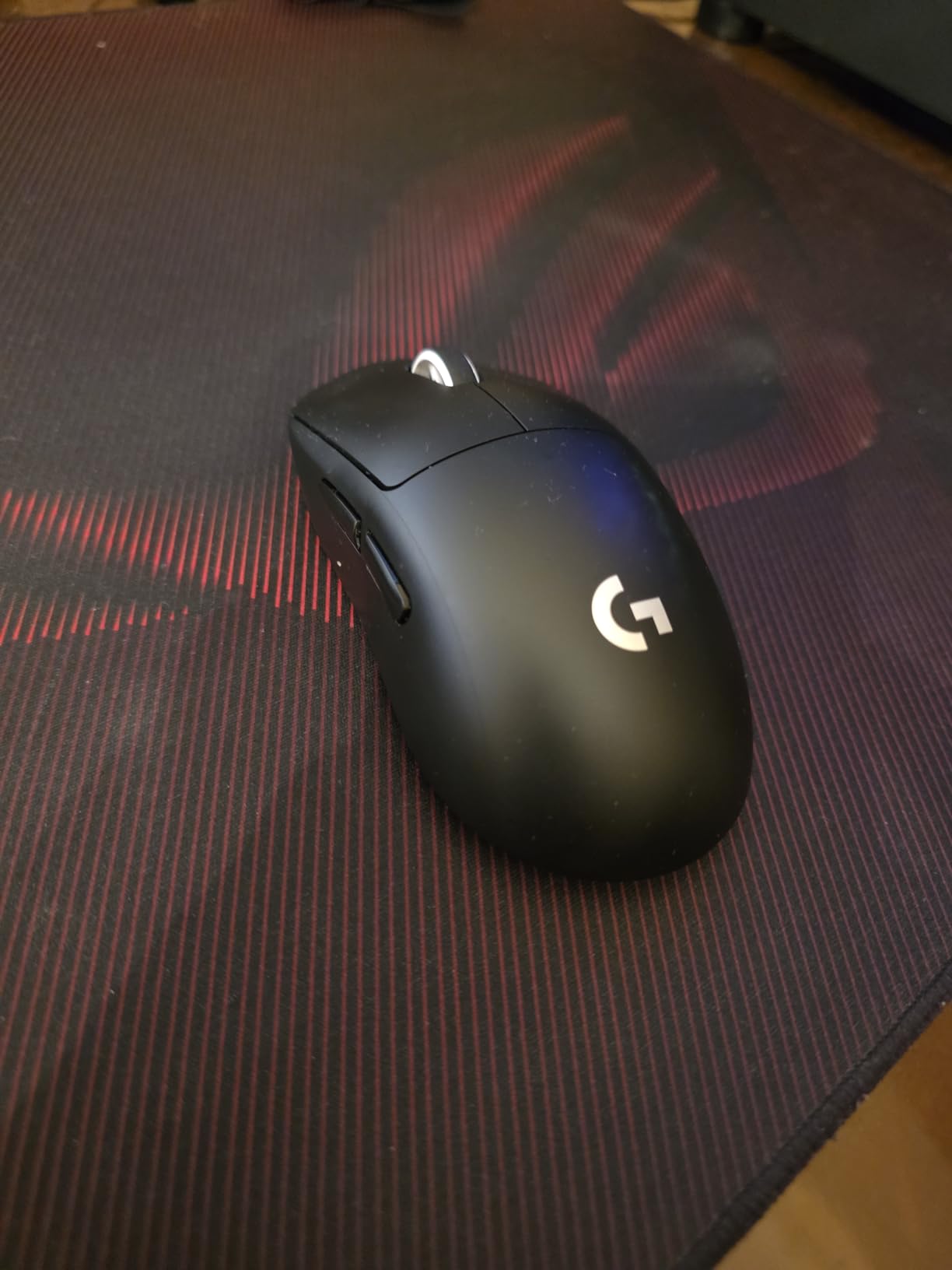 Logitech G PRO X Superlight 2 Wireless Gaming Mouse - Black customer photo 2