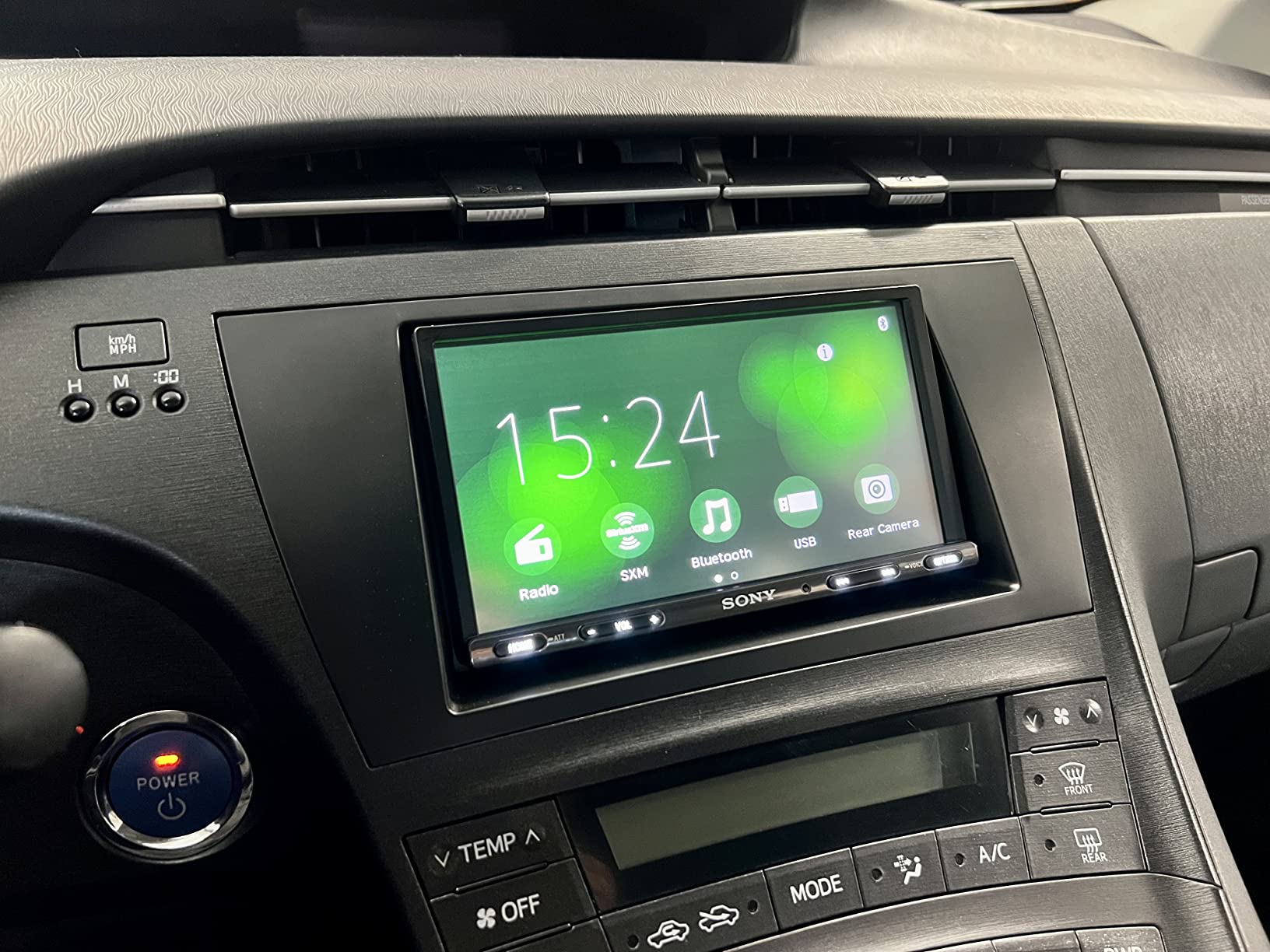 Sony XAV-AX3200 7-Inch Multimedia Receiver with Apple CarPlay/Android Auto customer photo 1