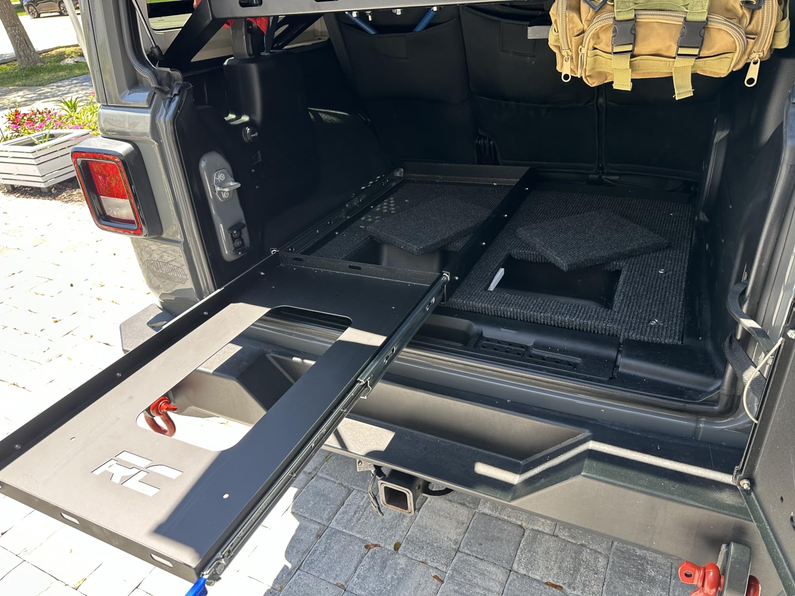 Rough Country Cooler Sliding Tray for 45 L Portable Refrigerator/Freezer - 99021 customer photo 2