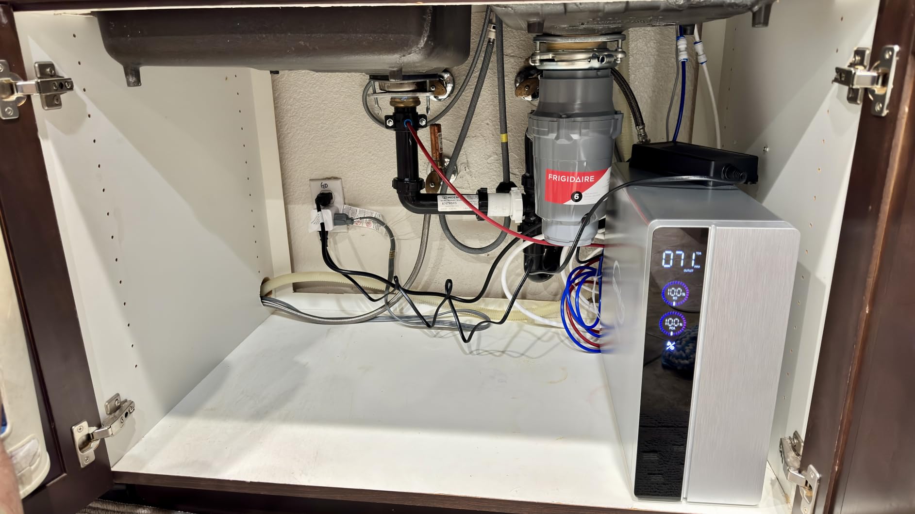 iSpring RO800G Tankless Reverse Osmosis System, 800 GPD Under Sink Water Filter with 2.5:1 Pure to Drain Ratio, TDS & PFAS Reduction, Space Saving Design, Includes Brushed Nickel Faucet customer photo 2