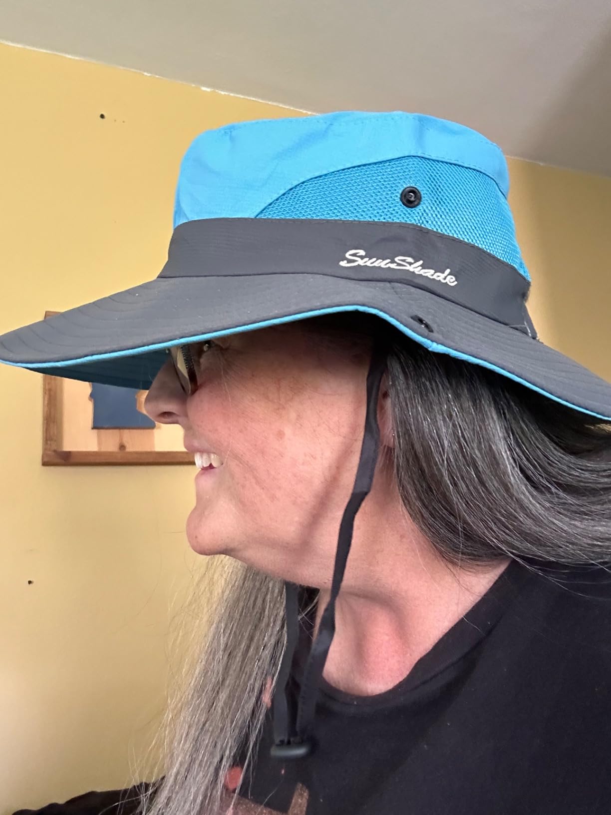 Womens Summer Sun Hat Beach Hat Wide Brim Outdoor UV Protection Hat Foldable Cool Mesh Ponytail Bucket Hat customer photo 1