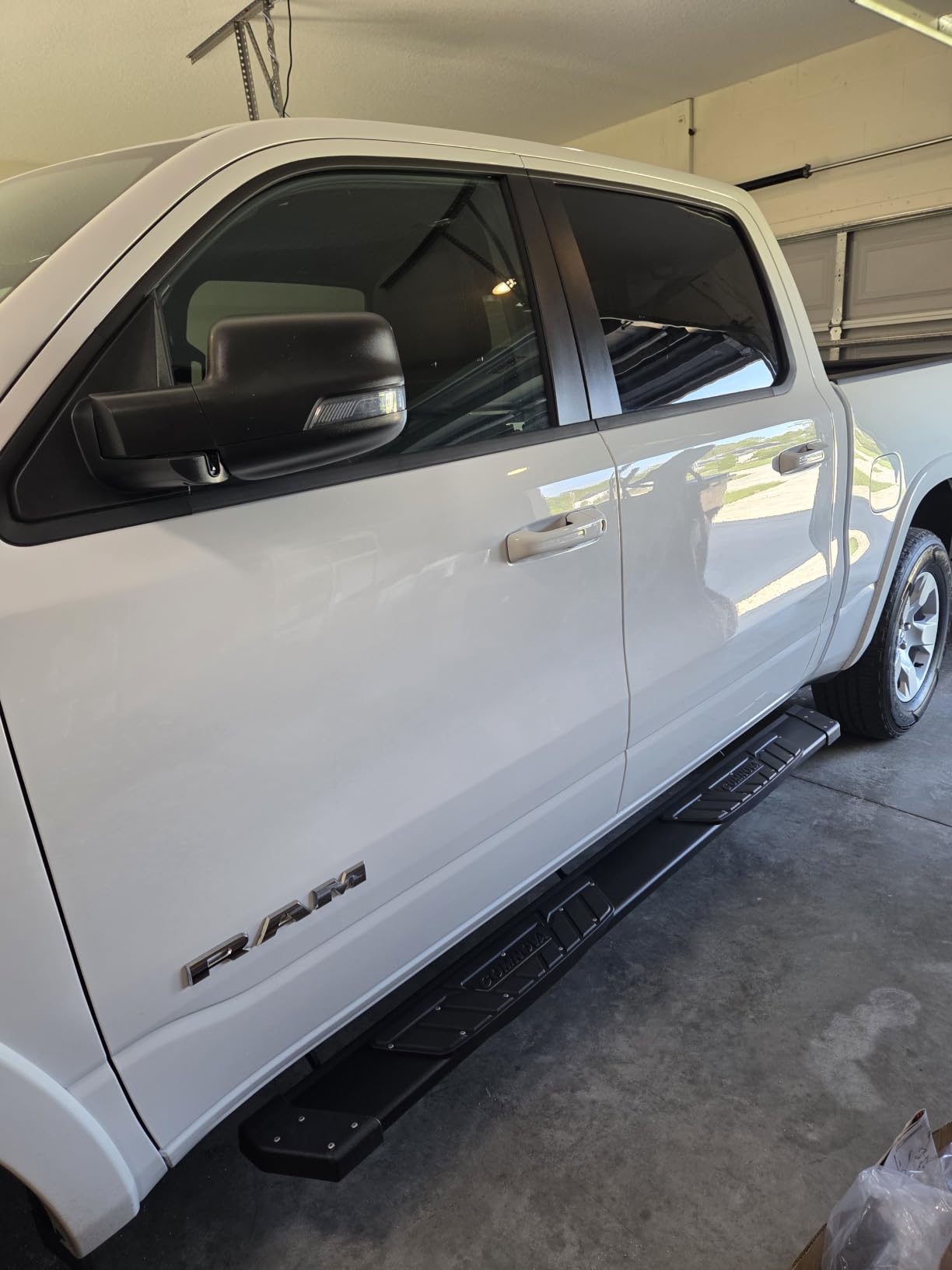 COMNOVA Aluminum Running Boards for 2019-2026 Dodge Ram 1500 Crew Cab customer photo 1
