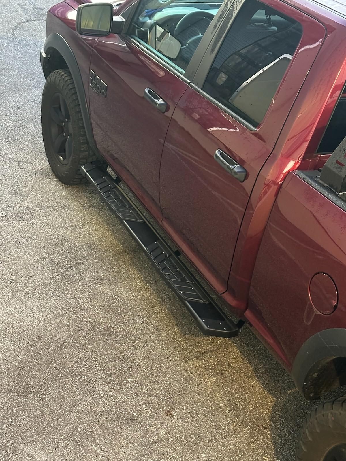 COMNOVA Aluminum Running Boards for 2019-2026 Dodge Ram 1500 Crew Cab customer photo 2