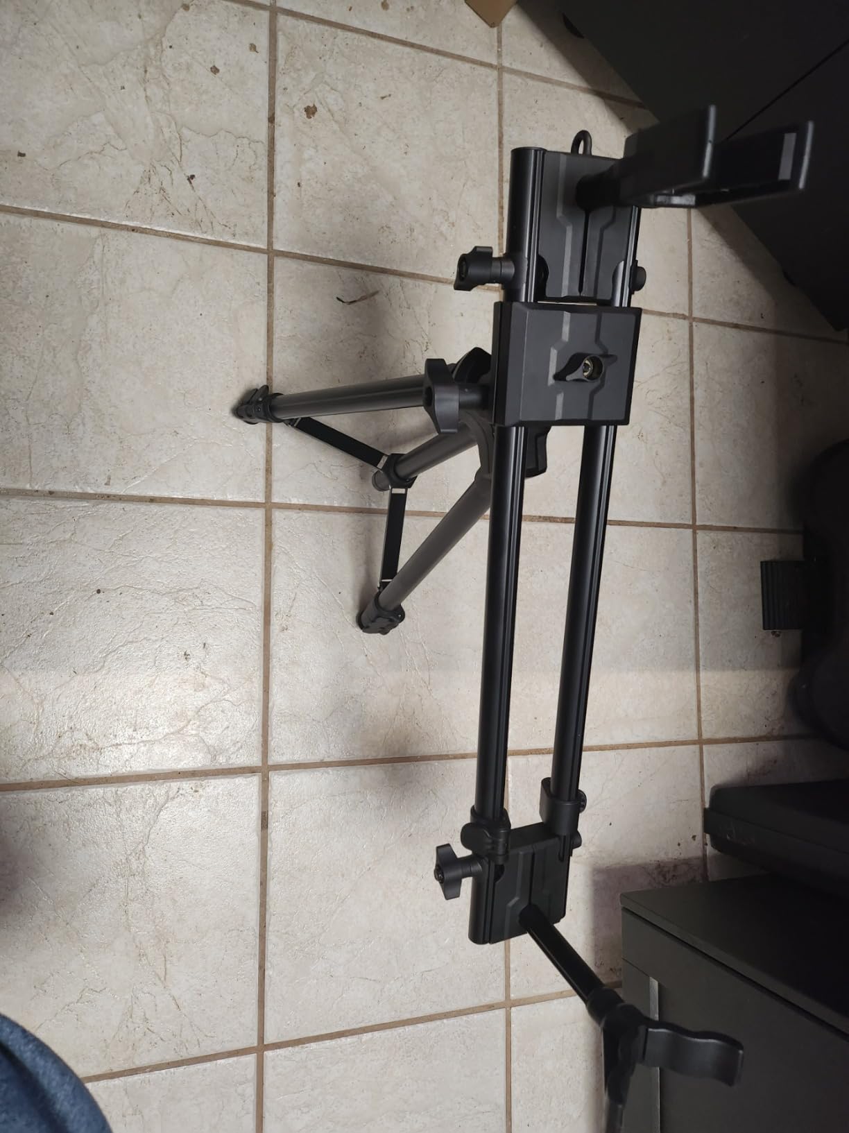 Trakiom Shooting Tripod Hunting Rest Rifle Gun Crossbow Tripod Stick customer photo 1