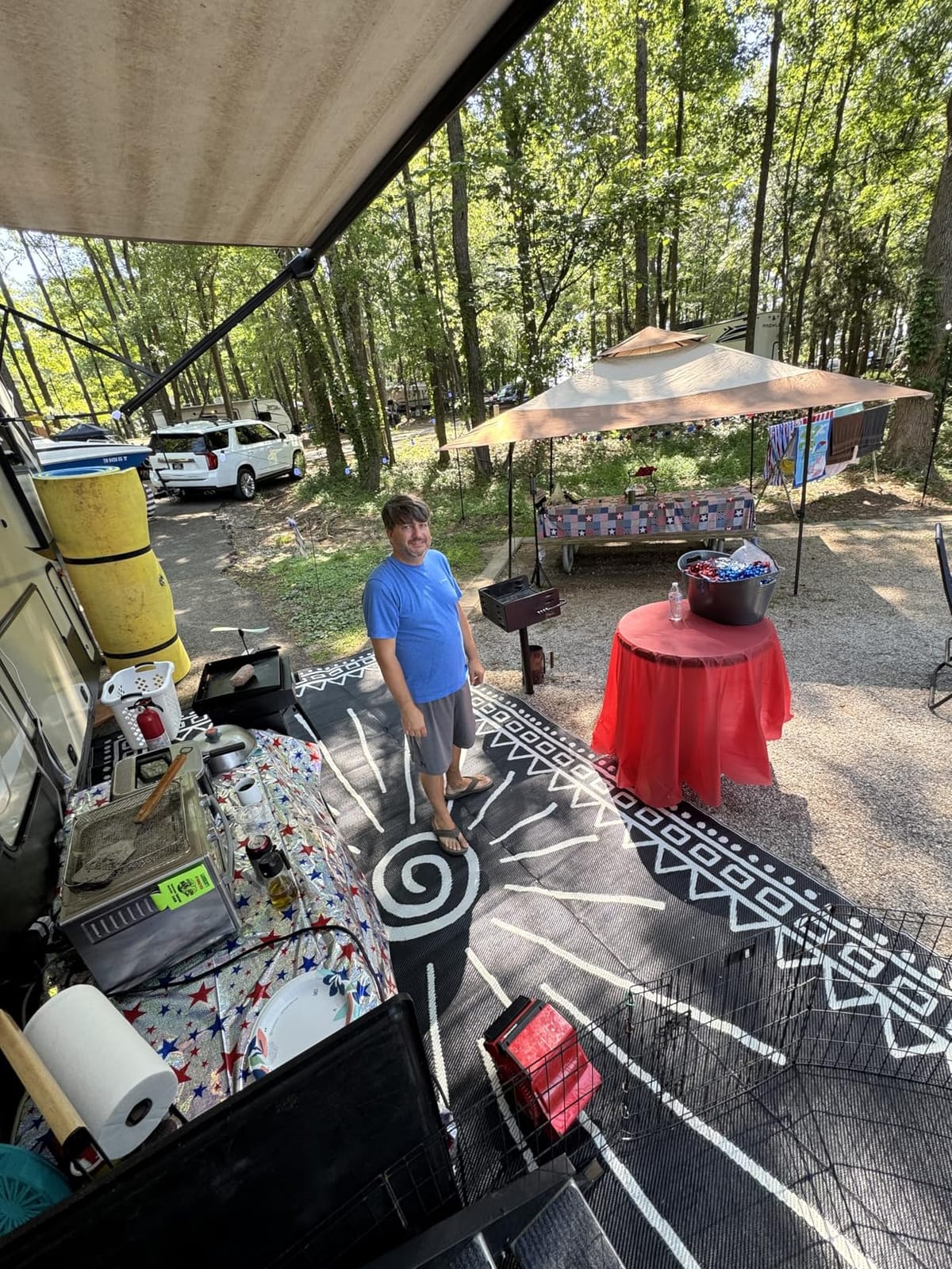RV Outdoor Rug 9x12 UV Resistant Reverisble Patio Rug Mat with 4 Stakes customer photo 1