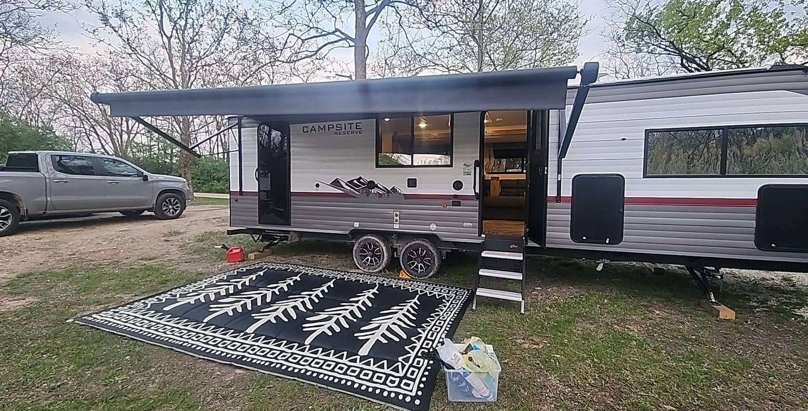 RV Outdoor Rug 9x12 UV Resistant Reverisble Patio Rug Mat with 4 Stakes customer photo 2